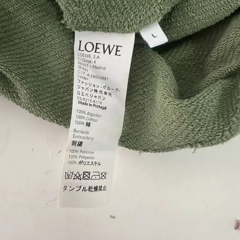Loewe LOEWE Solid color round neck letter embroidered long sleev Size US L / EU 52-54 / 3 - 4 Thumbnail