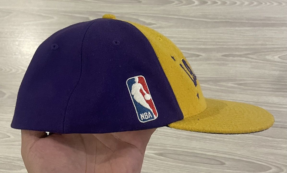 Nike Vintage Nike LA Lakers Wool Fitted Hat Mens Size Large 7 3/8 Size ONE SIZE - 2 Thumbnail