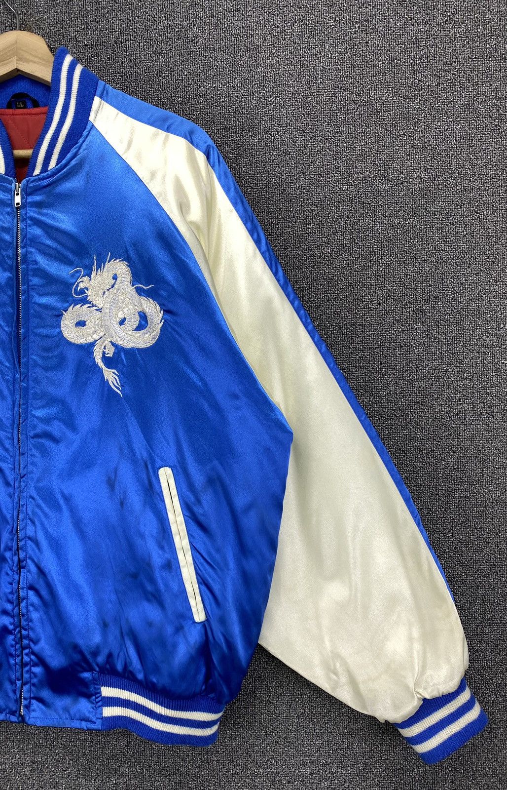 Japanese Brand Vintage 90s Sukajan Dragon Embroidery Varsity Jacket Size US L / EU 52-54 / 3 - 9 Thumbnail