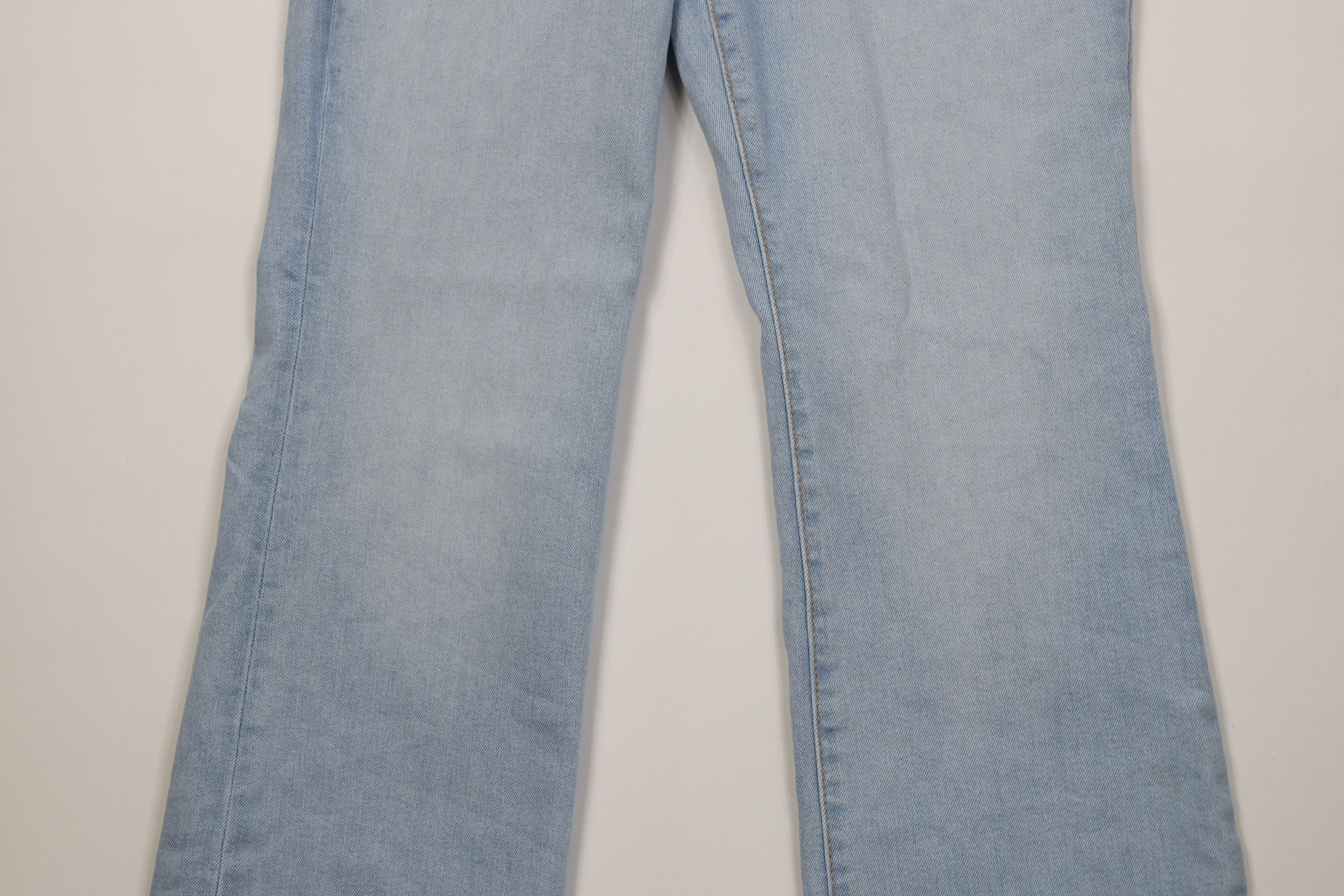 Levi's Vintage Y2K Levis Button Fly Ribcage Bootcut Wide Leg Jeans Size 30" / US 8 / IT 44 - 3 Thumbnail