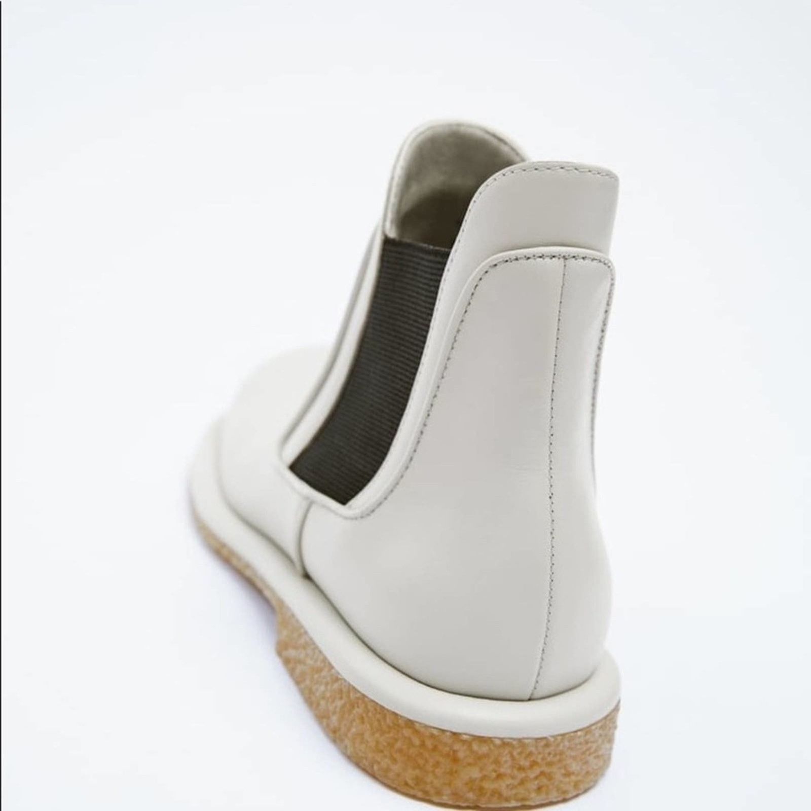 Zara ZARA CREPE SOLE LOW HEEL LEATHER ANKLE BOOTS WHITE Size US 8 / IT 38 - 5 Thumbnail