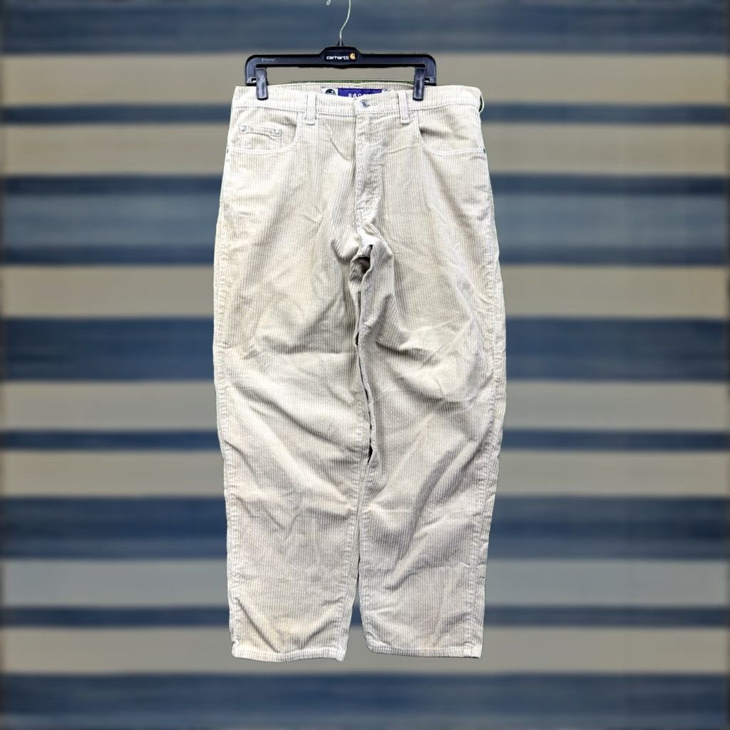Levi's VINTAGE Levi's SilverTab Baggy Corduroy Pants Mens 36x32 Cream Baggy 90s Skater Loose Relaxed Straight Front Size US 36 / EU 52 - 1 Thumbnail