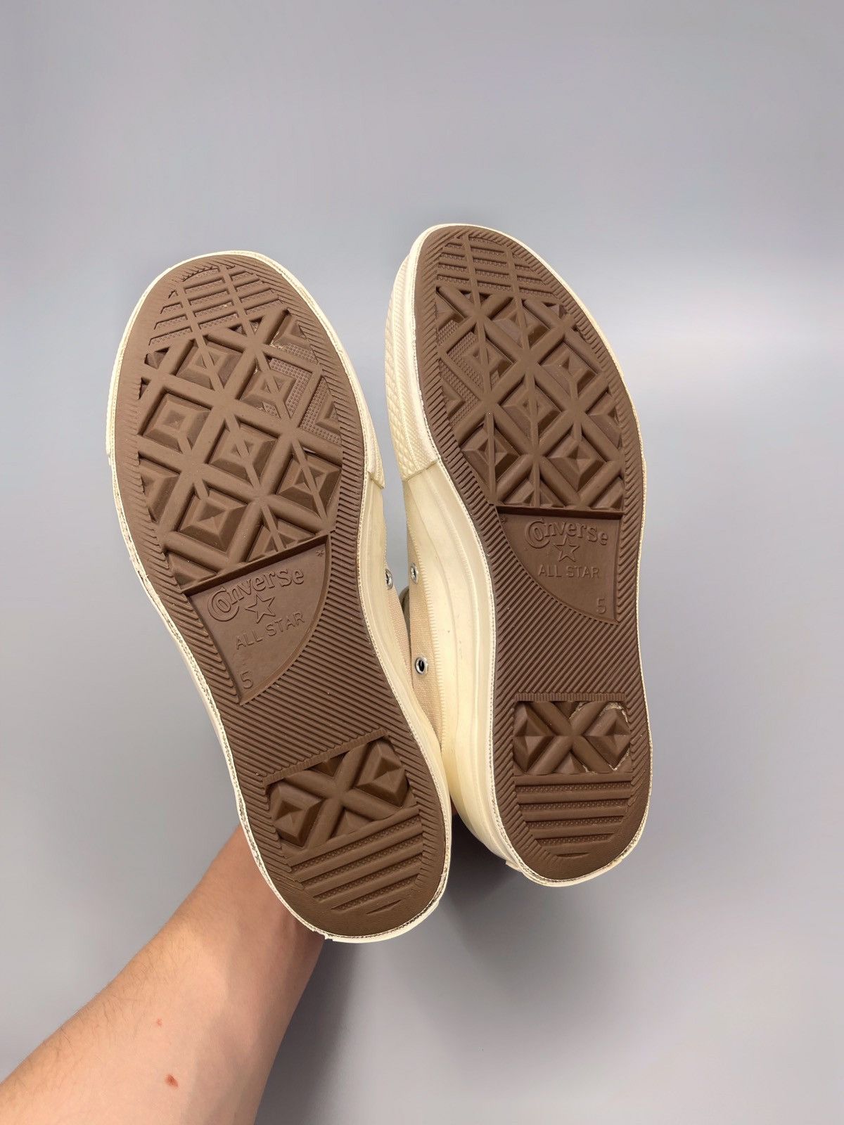 Comme des Garcons × Comme des Garcons PLAY × Converse Comme Des Garcons Play x Converse Hi-Top Sneakers Size US 7.5 / IT 37.5 - 9 Thumbnail