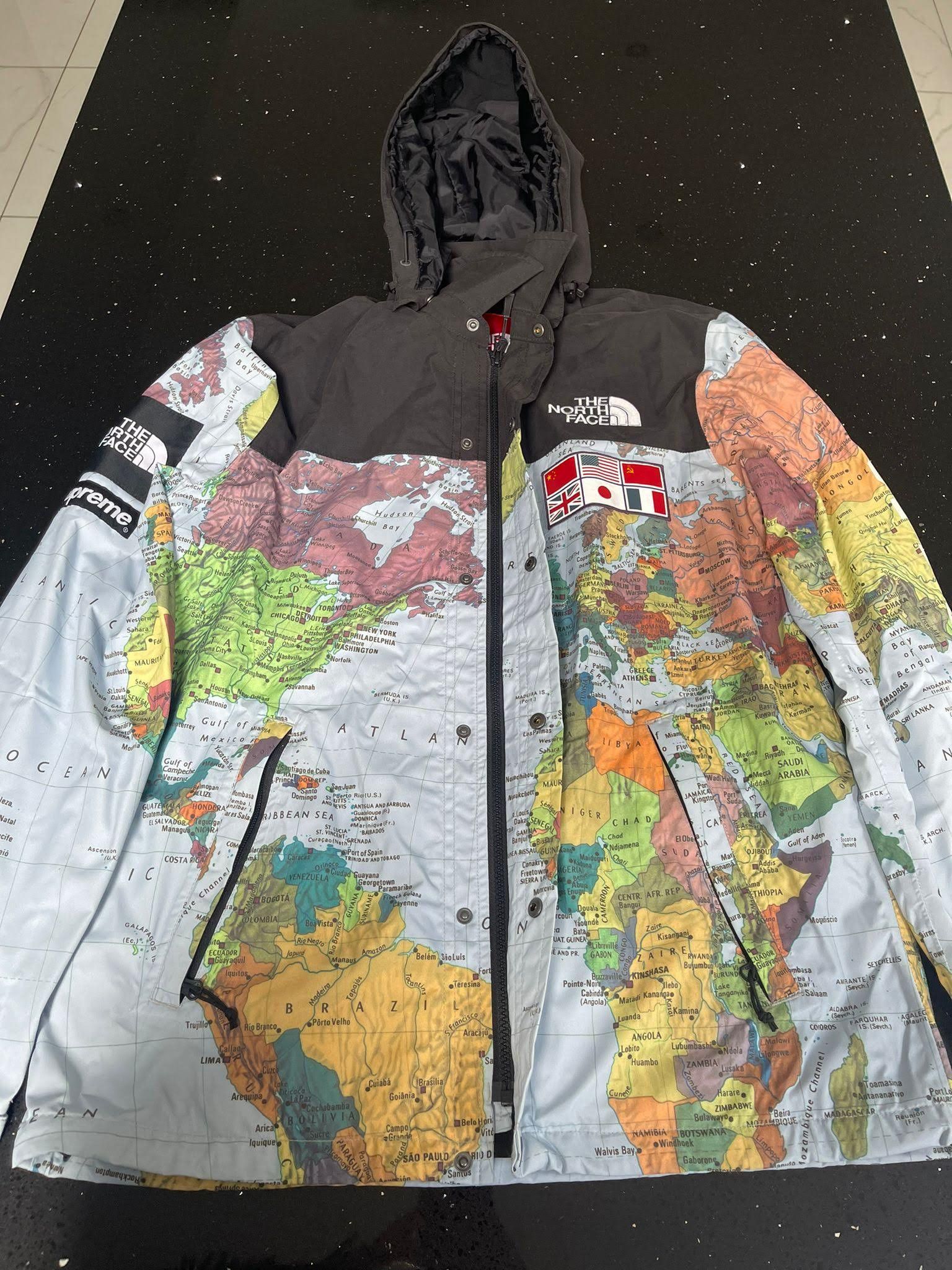 Supreme x clearance tnf map jacket