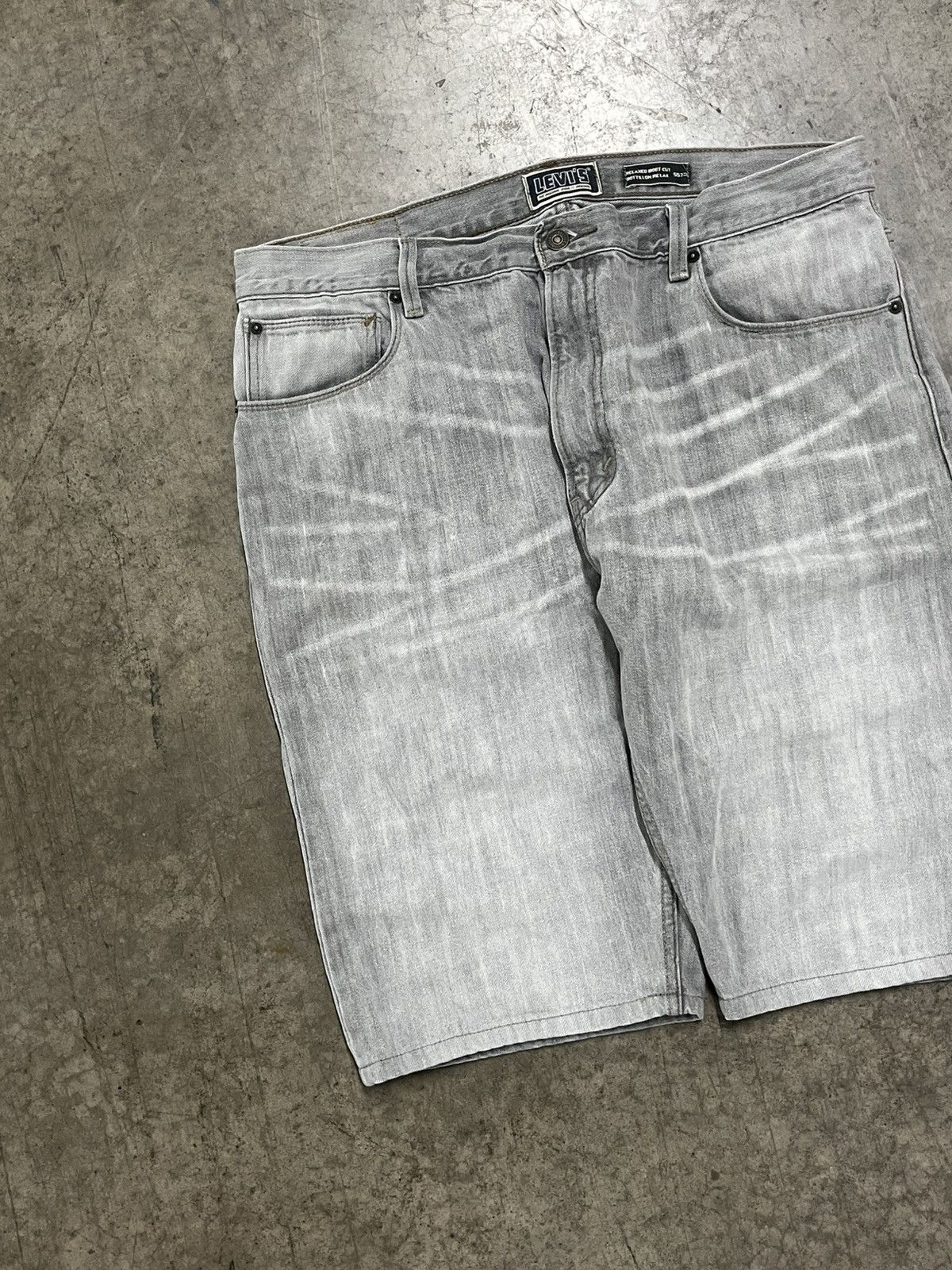 Levi's × Vintage Levi’s jorts vintage baggy fit faded gray streetwear hype Size US 36 / EU 52 - 7 Thumbnail