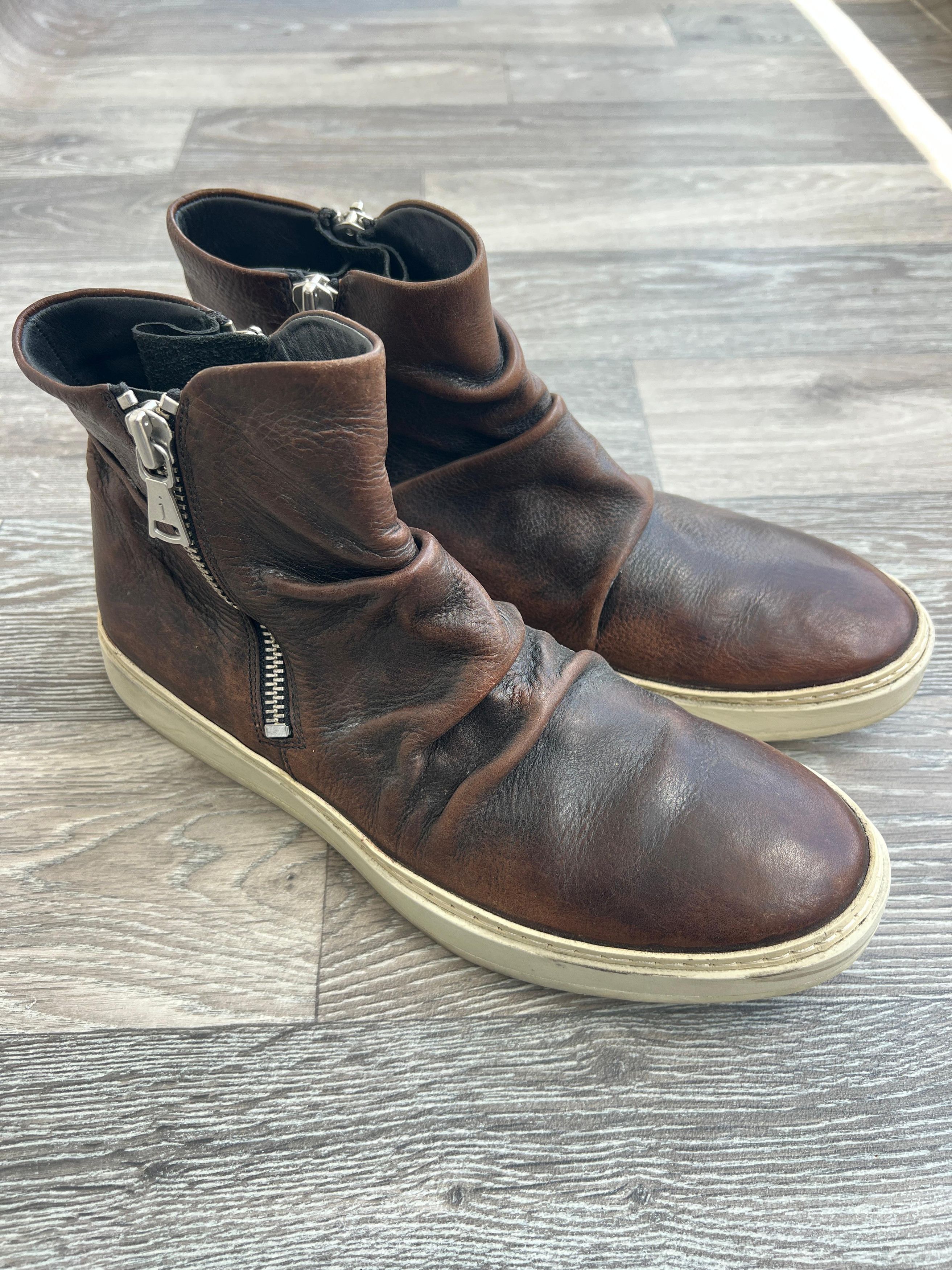John Varvatos John Varvatos 315 Mac Double-Zip Leather Sneakers Sz 43 Size US 9.5 / EU 42-43 - 2 Thumbnail