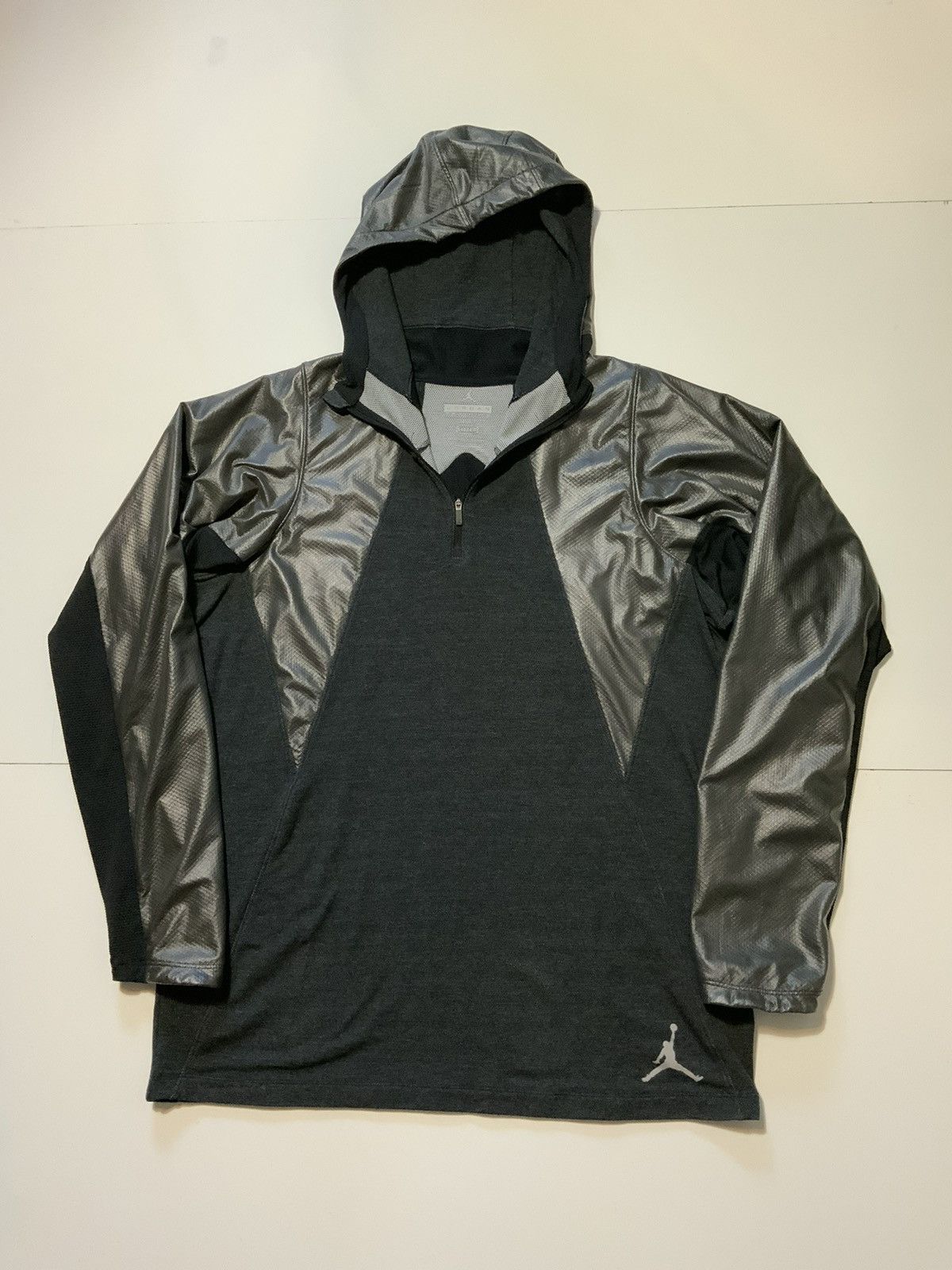 Jordan Brand × Nike Air Jordan Training Nike Fitted Shield Tech 1/4 Zip Hoodie Size US XL / EU 56 / 4 - 2 Thumbnail