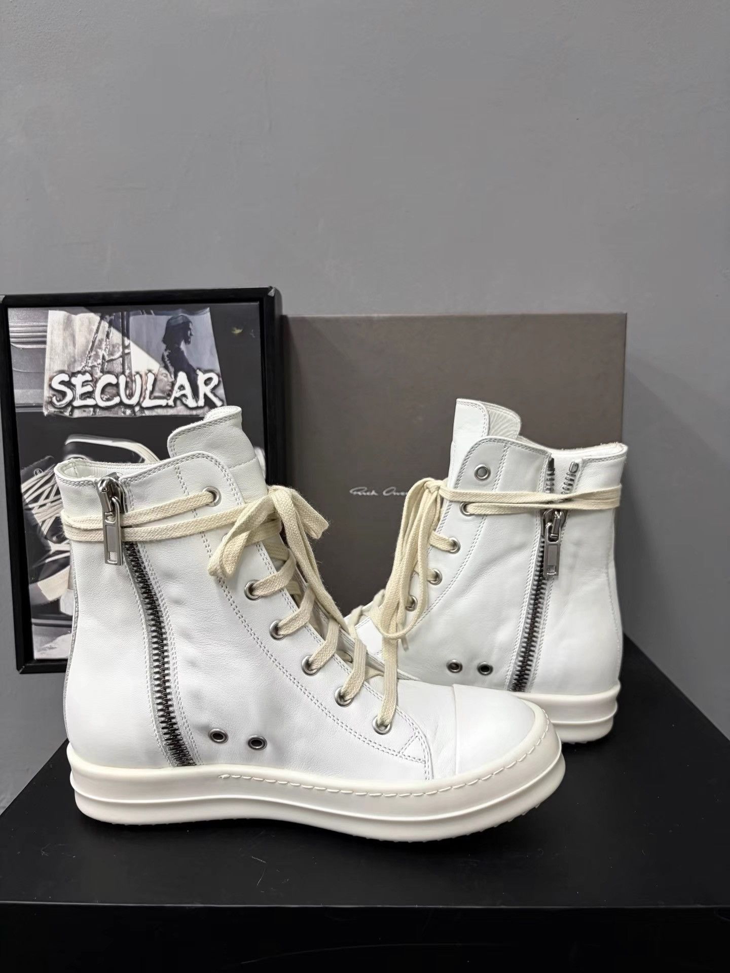 Rick Owens Rick Owens Mainline Milk White Ramones High-Tops K34 Size US 6 / IT 36 - 6 Thumbnail