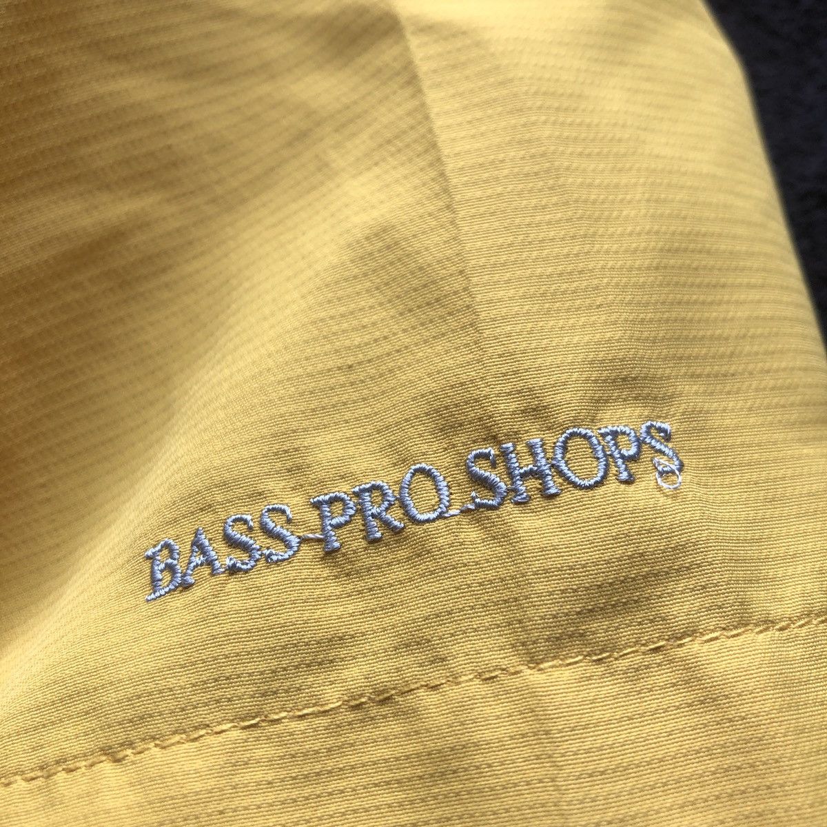 Bass Pro Shops Bass pro shops Size S / US 4 / IT 40 - 4 Thumbnail