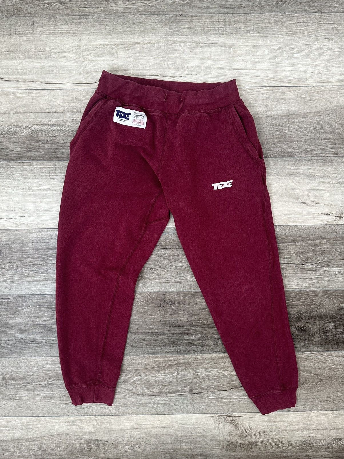 Kendrick Lamar × Top Dawg Entertainment Top Dawg Entertainment Burgundy Logo Boxer Sweatpants XL Size US 36 / EU 52 - 1 Thumbnail