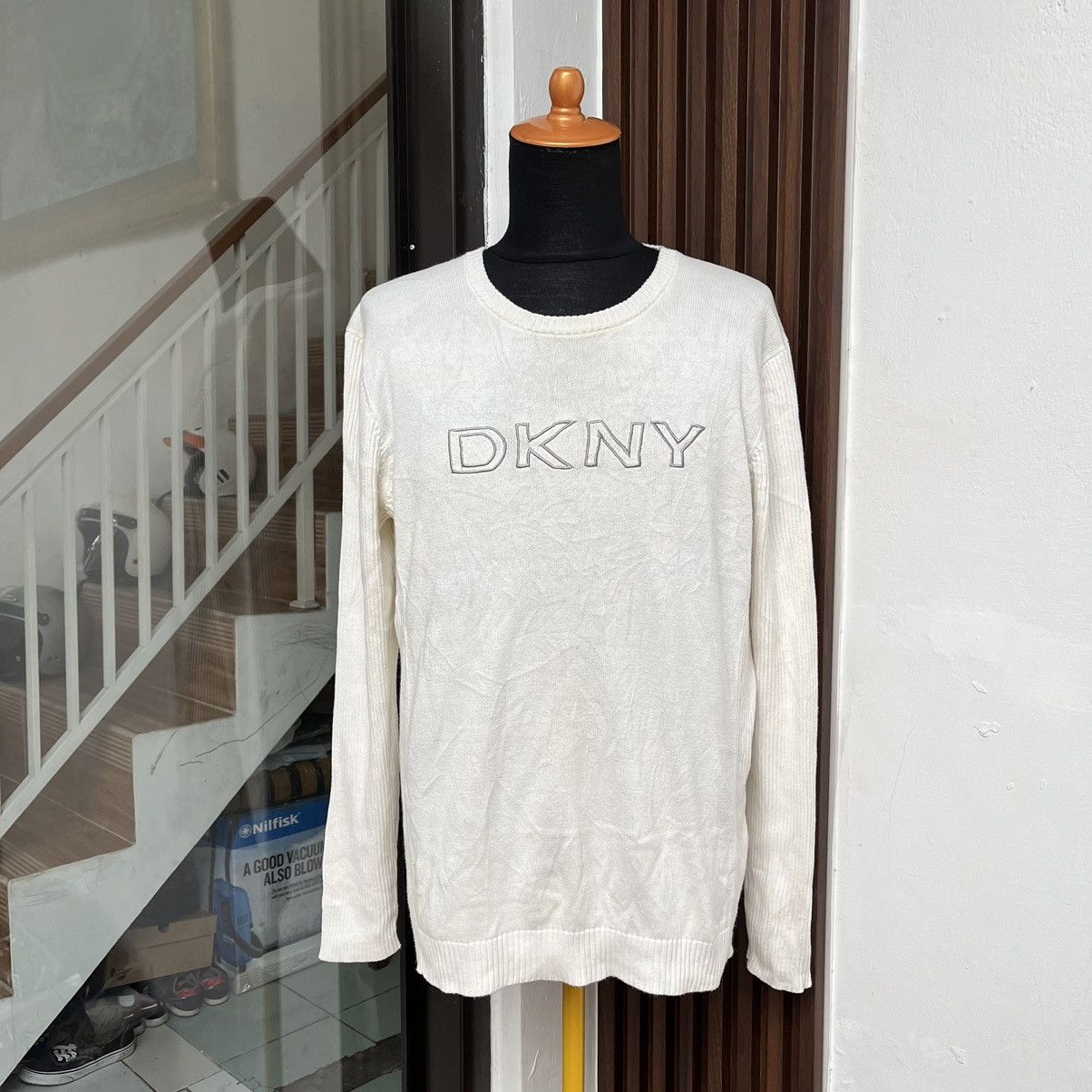 DKNY × Donna Karan 💸BINDING OFFER💸 2000S DKNY Knitewear Men's Big Logo Size US L / EU 52-54 / 3 - 1 Thumbnail