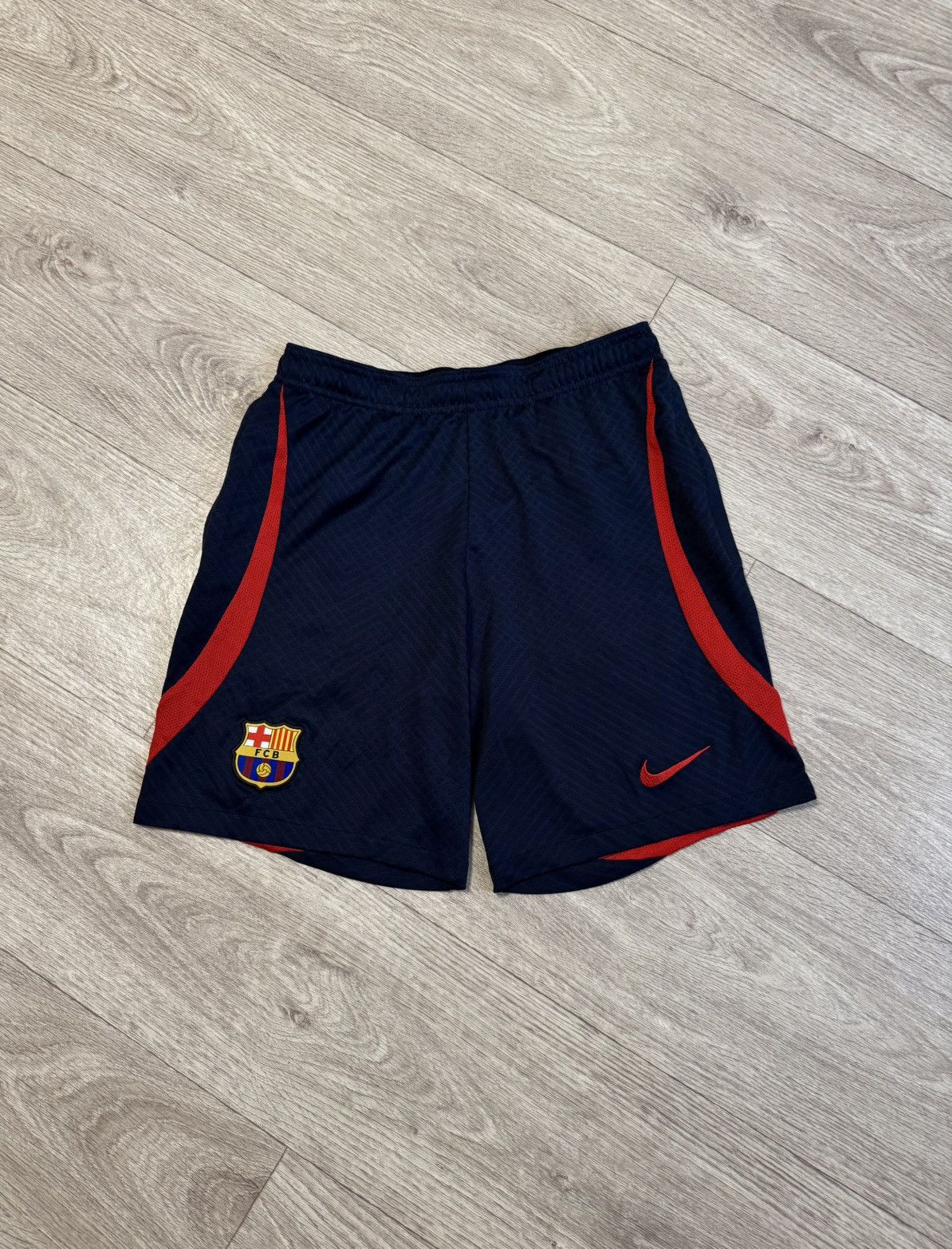 Nike 🔷Nike FC Barcelona 2022/23 Soccer Shorts🔷 Size US 32 / EU 48 - 1 Thumbnail