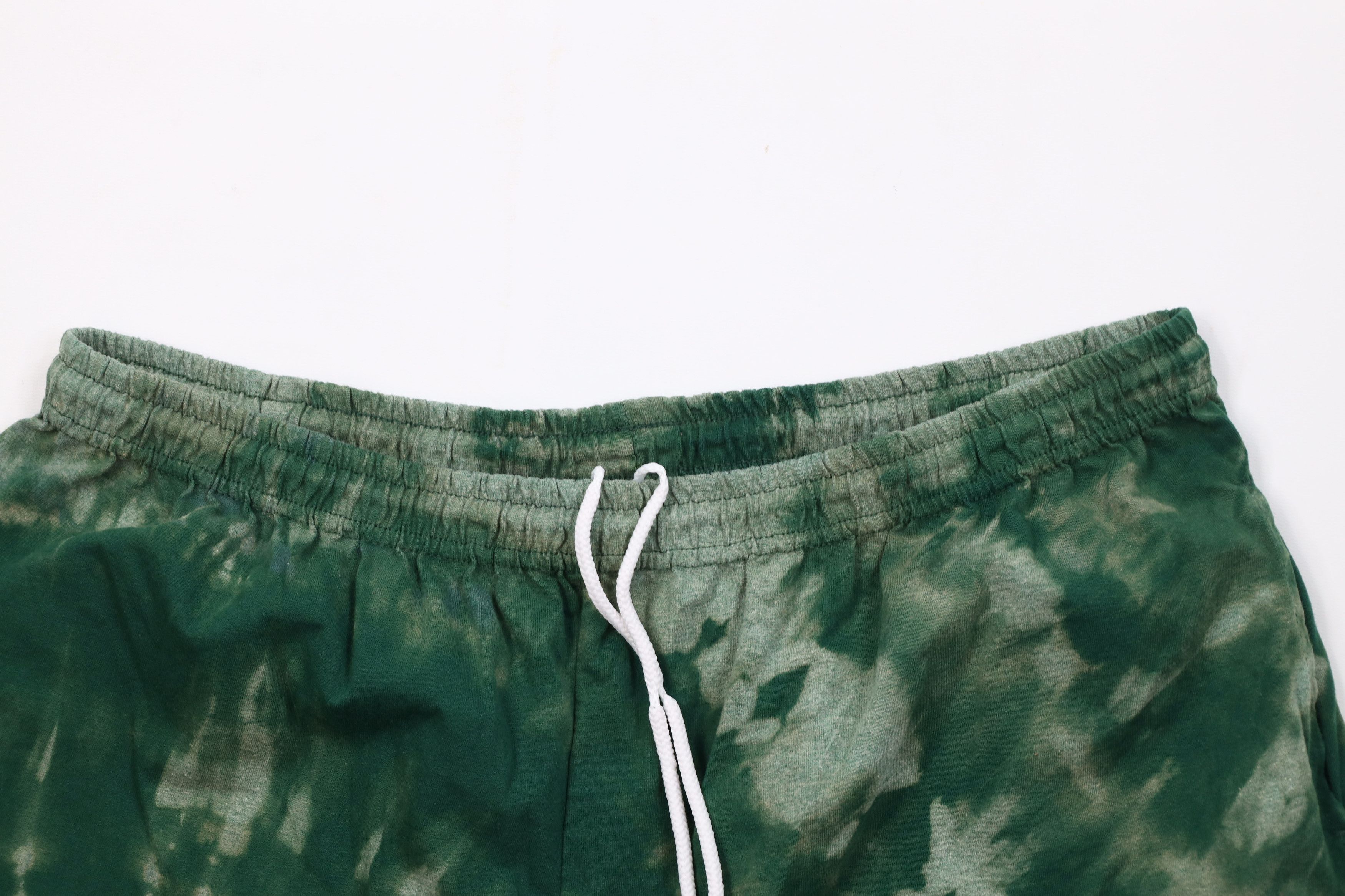 Vintage Vintage Y2K Streetwear Above Knee Dad Shorts Trippy Green Size US 38 / EU 54 - 2 Thumbnail
