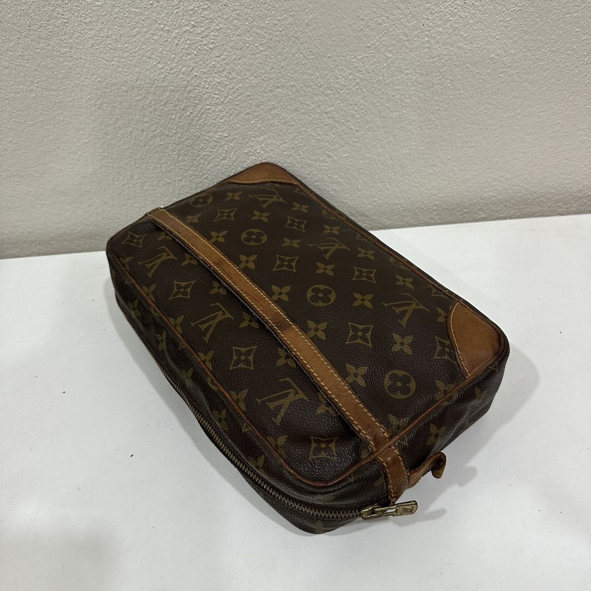 Louis Vuitton LOUIS VUITTON COMPIENGE 28 MONOGRAM CLUTCH BAG Size ONE SIZE - 4 Thumbnail