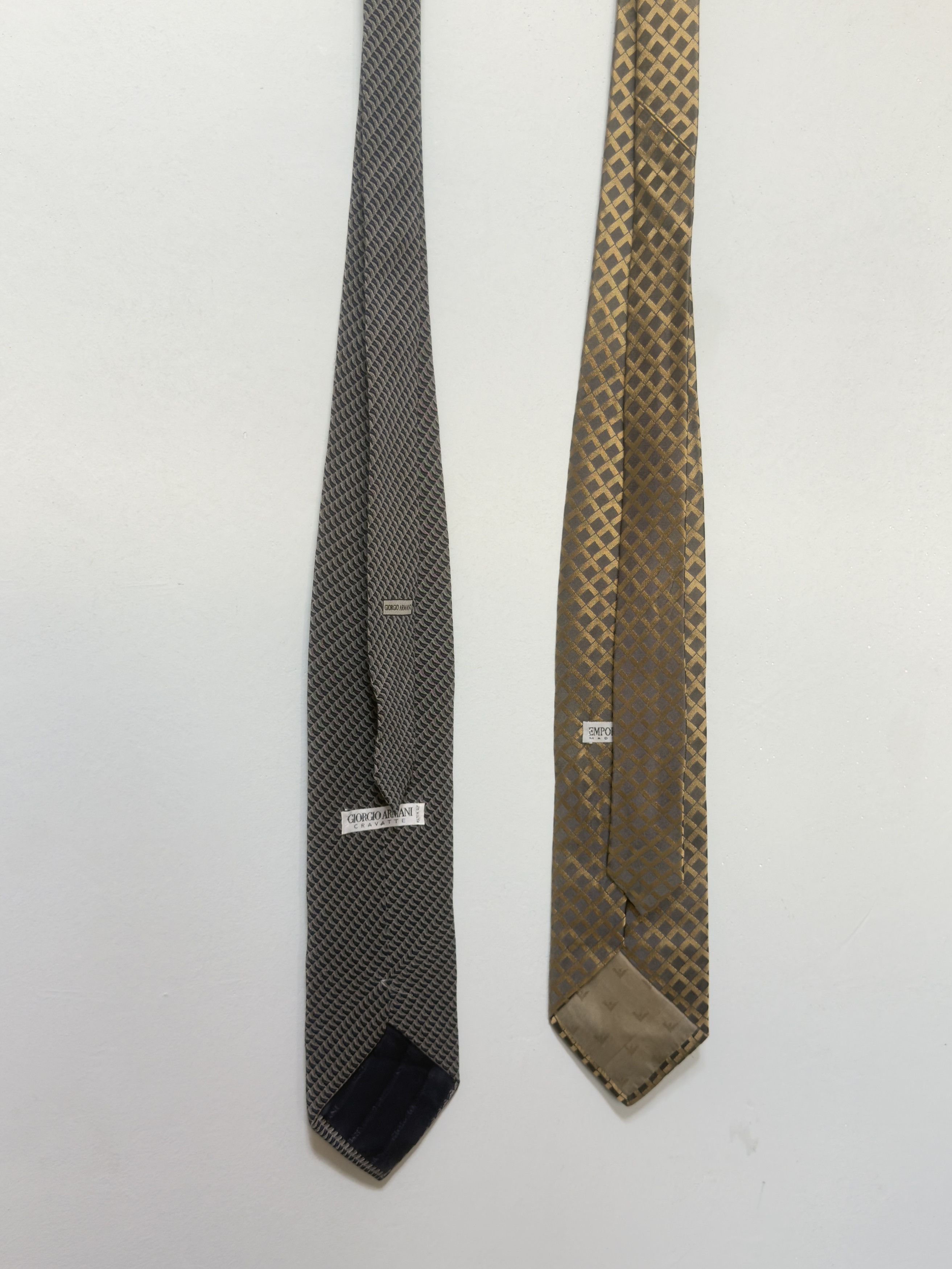 Emporio Armani × Giorgio Armani 2x gold silk tie Giorgio Emporio Armani gold and blue navy Size ONE SIZE - 9 Thumbnail