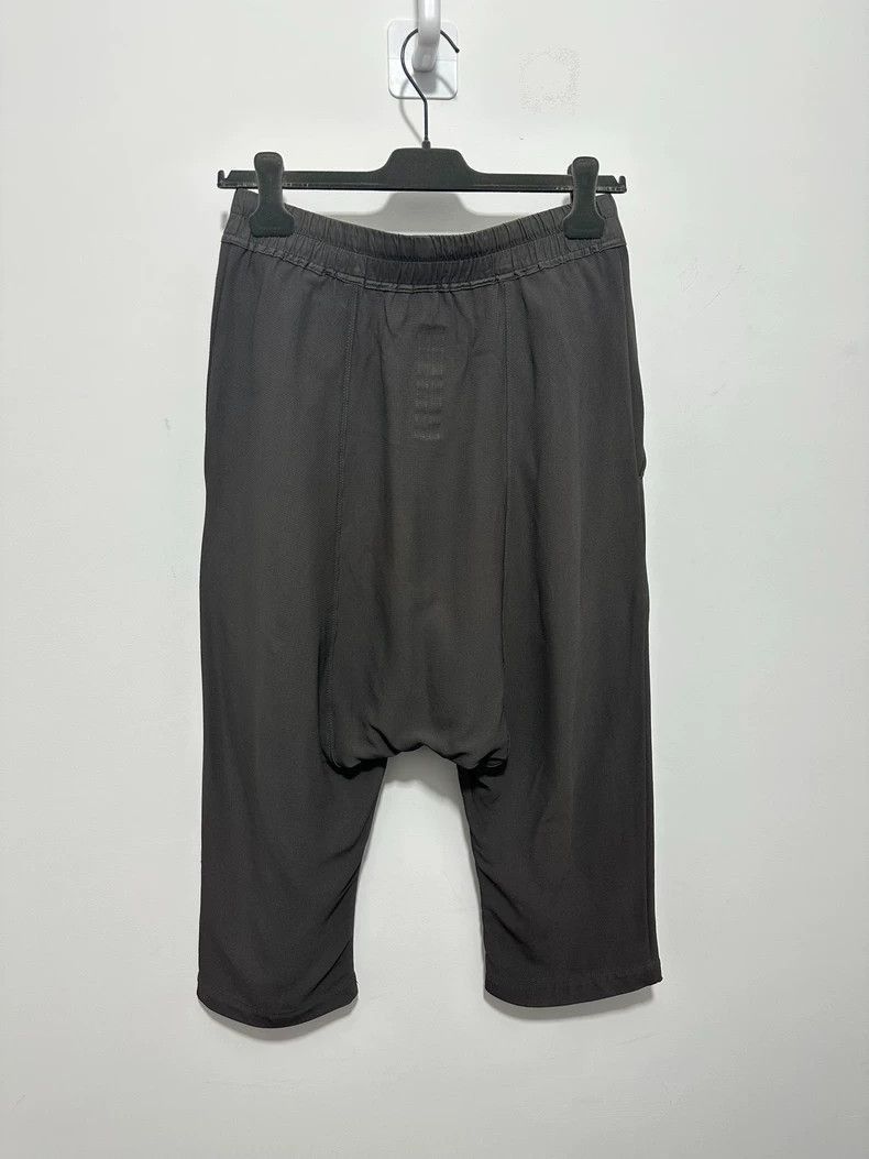 Rick Owens Rick Owens Cropped Pants with Slight Stains-2506 Size US 44 / EU 60 - 2 Thumbnail
