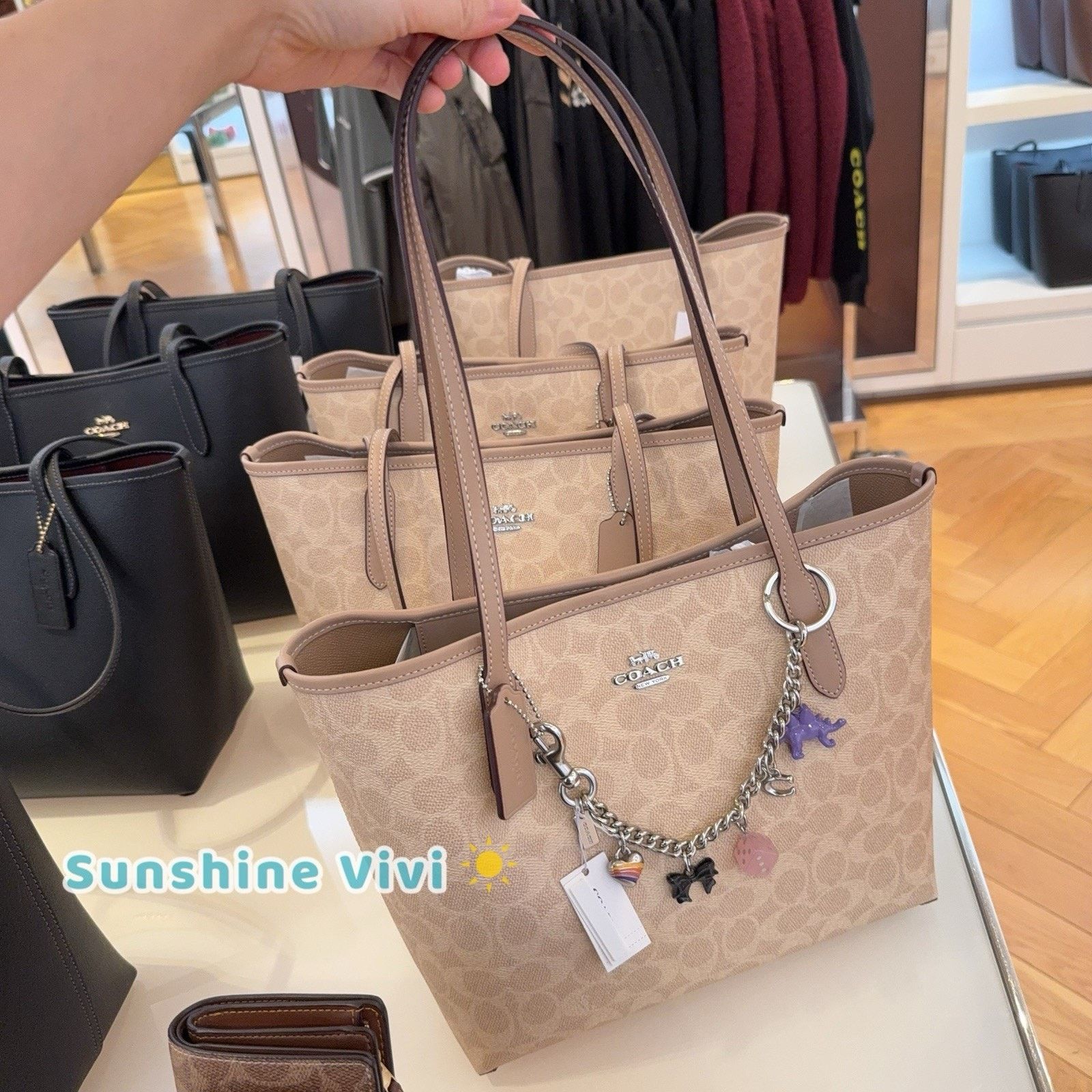 Coach NWT Bundle Coach Medium City Tote CDX82 & CZ633 Motif Chain Size ONE SIZE - 3 Thumbnail