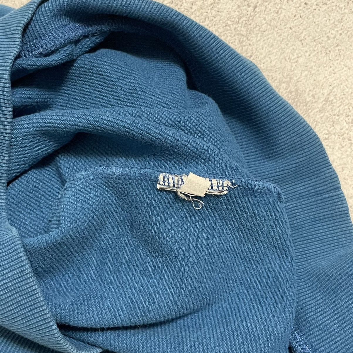 C.P. Company C.P. Company Sweatshirt Mens Size M Size US M / EU 48-50 / 2 - 9 Thumbnail