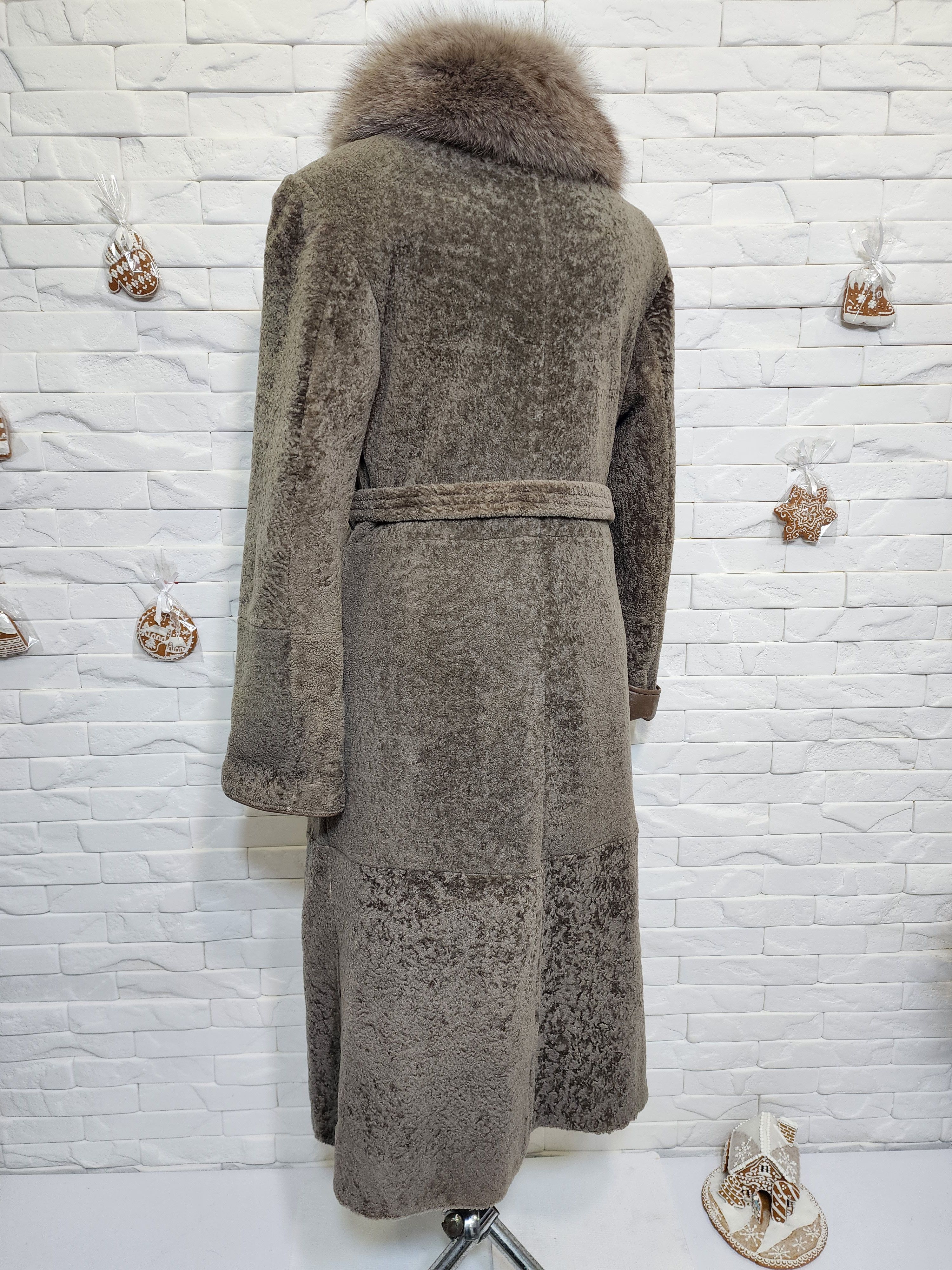 Other Gray Sheepskin Coat: Women's Fur Belted Winter Coat Size M / US 6-8 / IT 42-44 - 6 Thumbnail