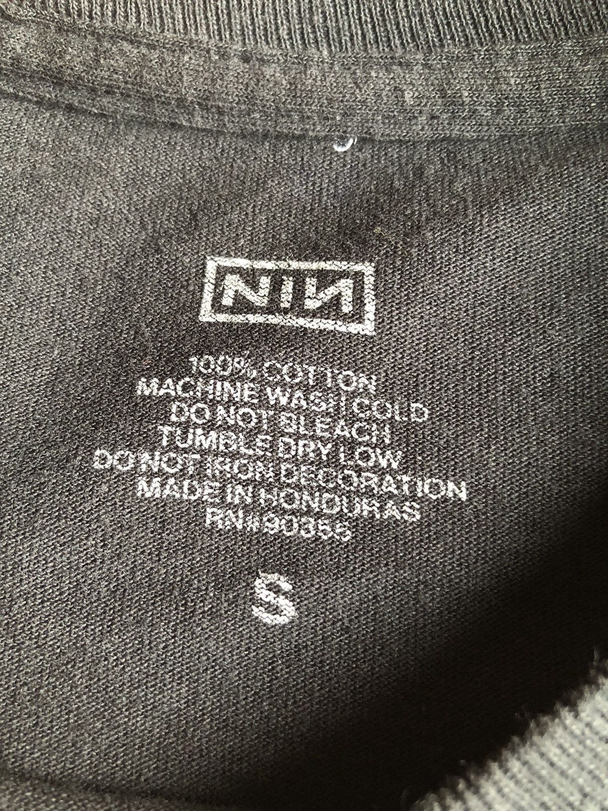 Band Tees Nine Inch Nails Long Sleeve Tee Size US S / EU 44-46 / 1 - 9 Thumbnail