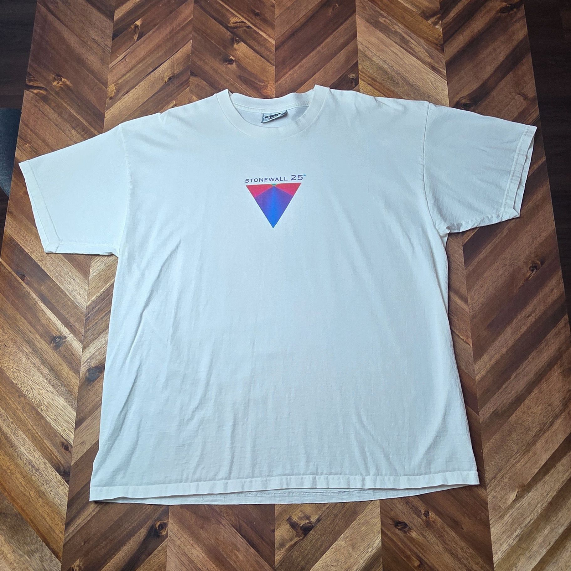 Lee Vintage Stonewall 25 T-Shirt – XL – 1994 LGBTQ Pride Tee Size US XL / EU 56 / 4 - 1 Thumbnail