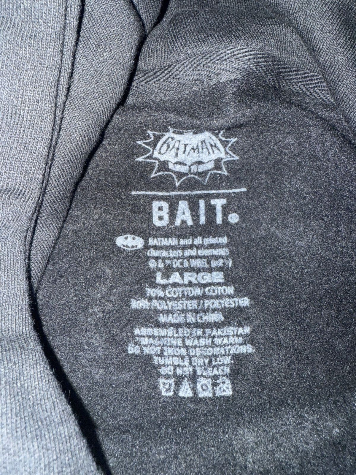 Bait BAIT x DC Comics Batman Pullover Hoodie Black Men’s Large Size US L / EU 52-54 / 3 - 3 Thumbnail