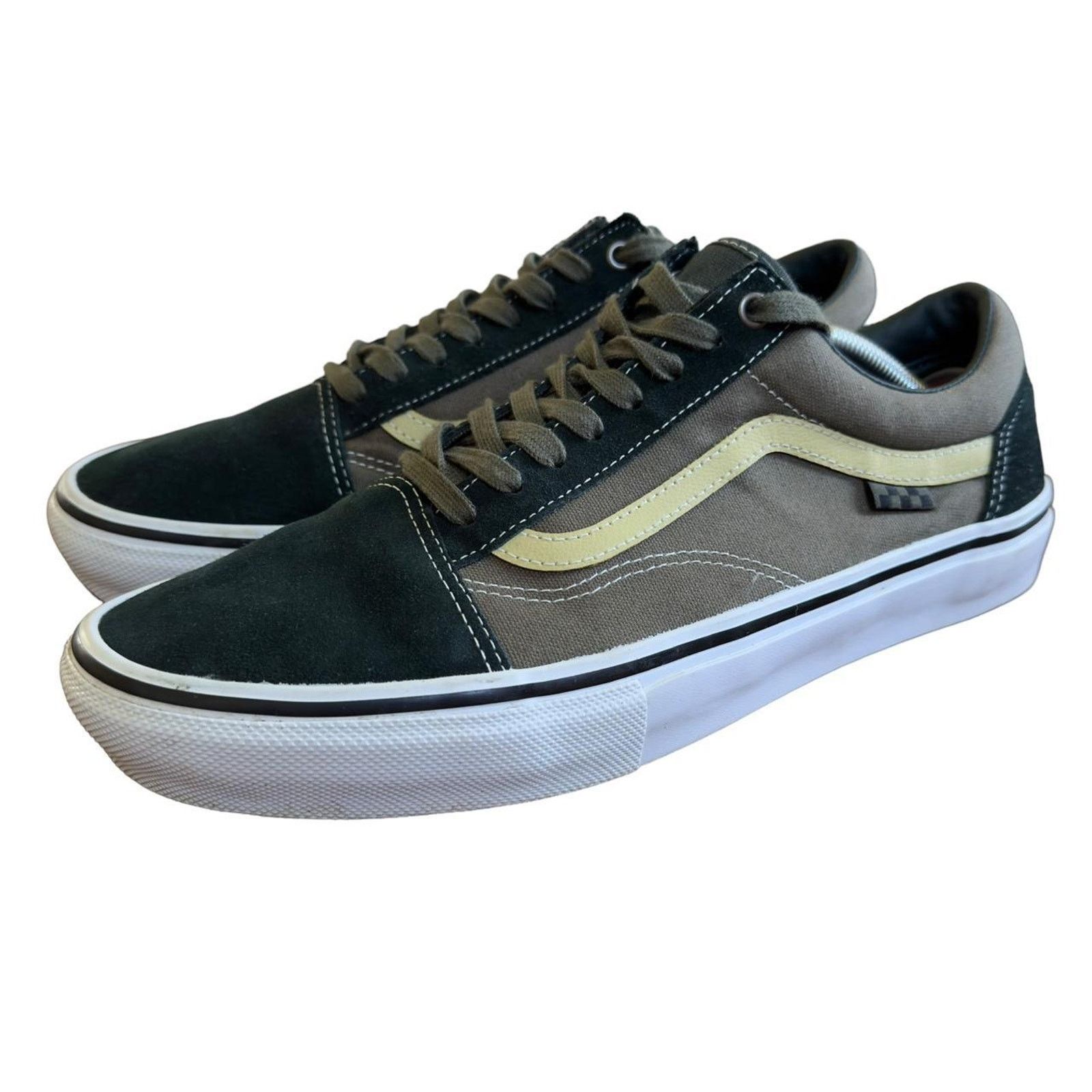 Vans Used Vans in Excellent Condition Size US 11.5 / EU 44-45 - 1 Thumbnail