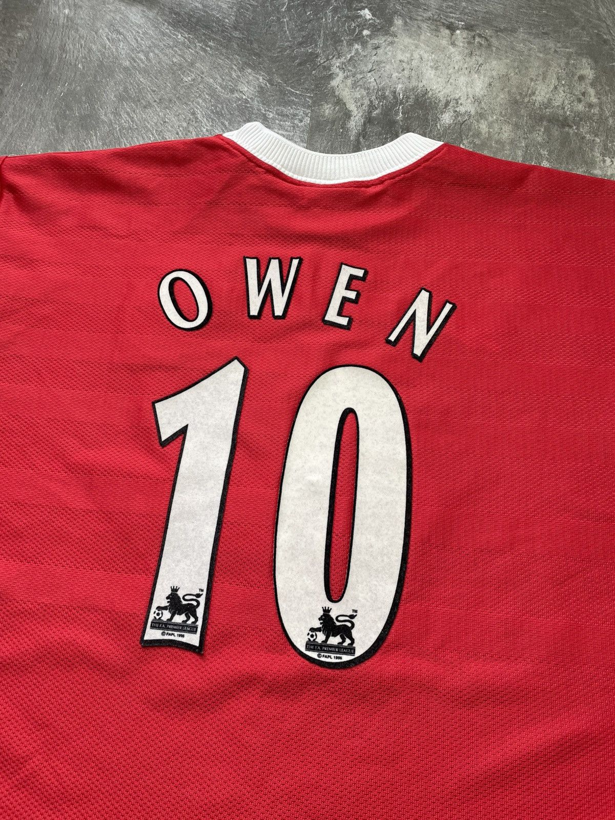 Reebok Reebok Liverpool 1998 1999 Owen #10 Home Soccer Jersey Kit Size US XXL / EU 58 / 5 - 7 Thumbnail