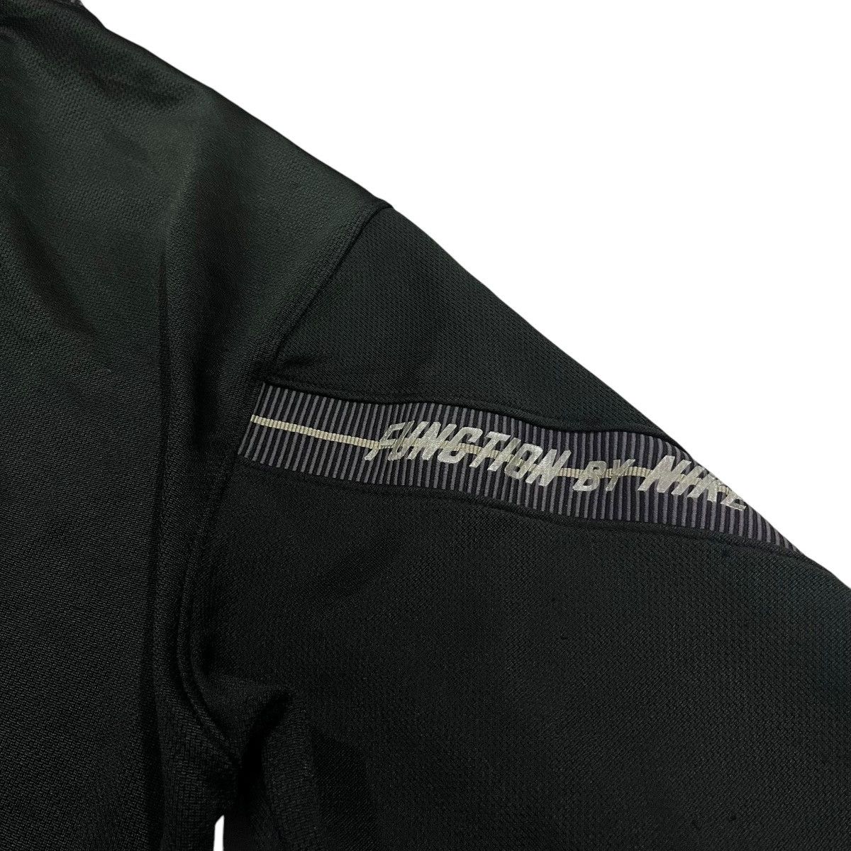 Vintage VTG FUNCTION BY NIKE FULL ZIPPER BLUE TAG MADE IN JAPAN Size US L / EU 52-54 / 3 - 14 Thumbnail
