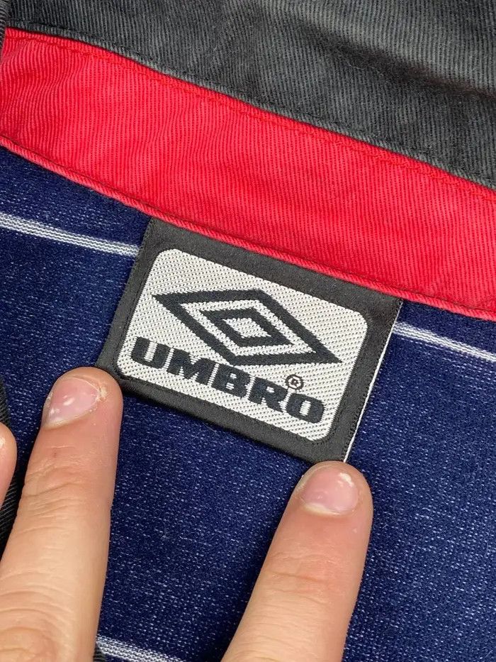 Umbro Umbro Manchester United 1999 2000 Stam #6 Away Shirt Soccer Size US L / EU 52-54 / 3 - 10 Thumbnail