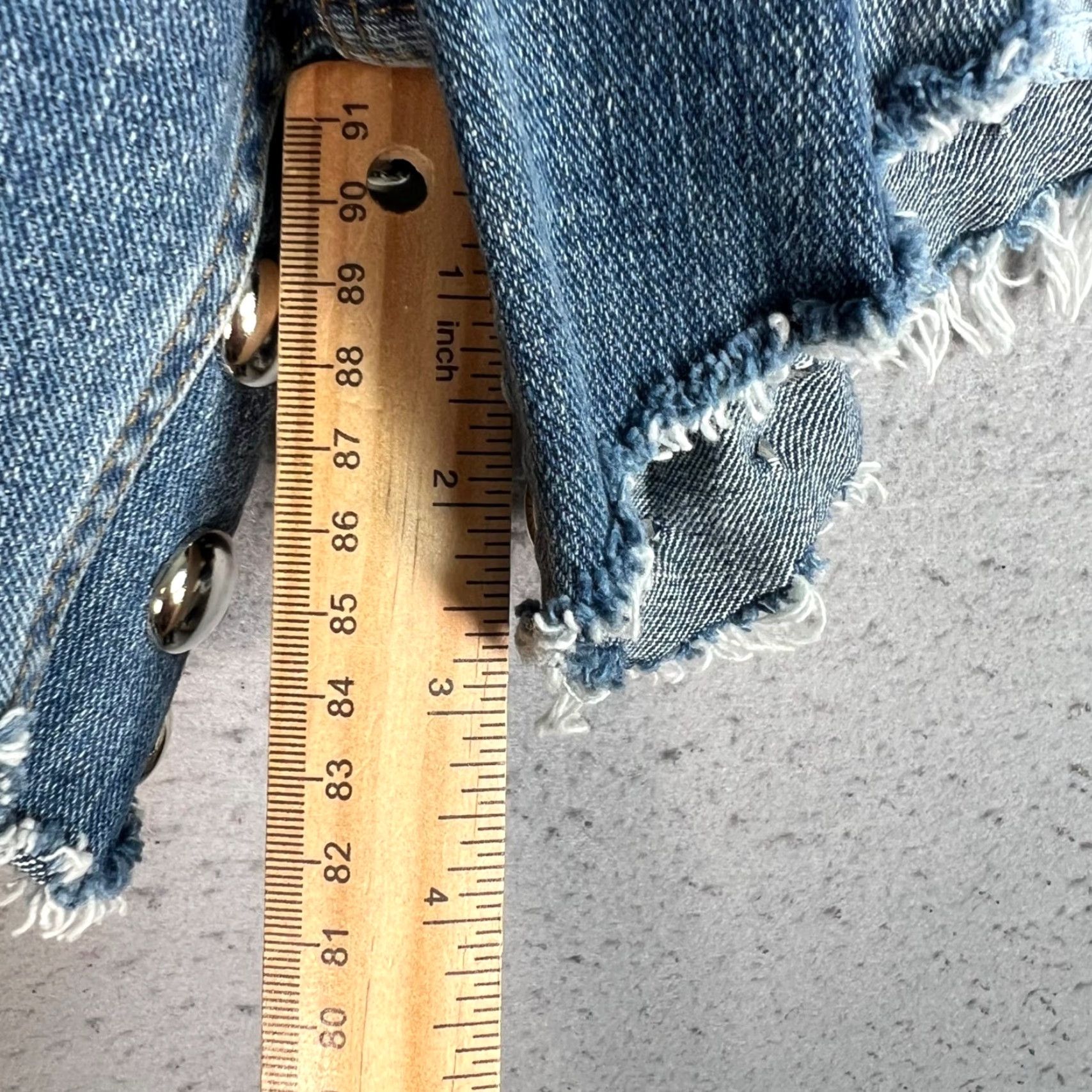 Wrangler Wrangler Denim Shorts - High-Waisted, Distressed, Studded - 28 - Blue - Women - 5-Pocket - 3 In Inseam - Vintage No - Casual Summer Wear Size 28" / US 6 / IT 42 - 5 Thumbnail