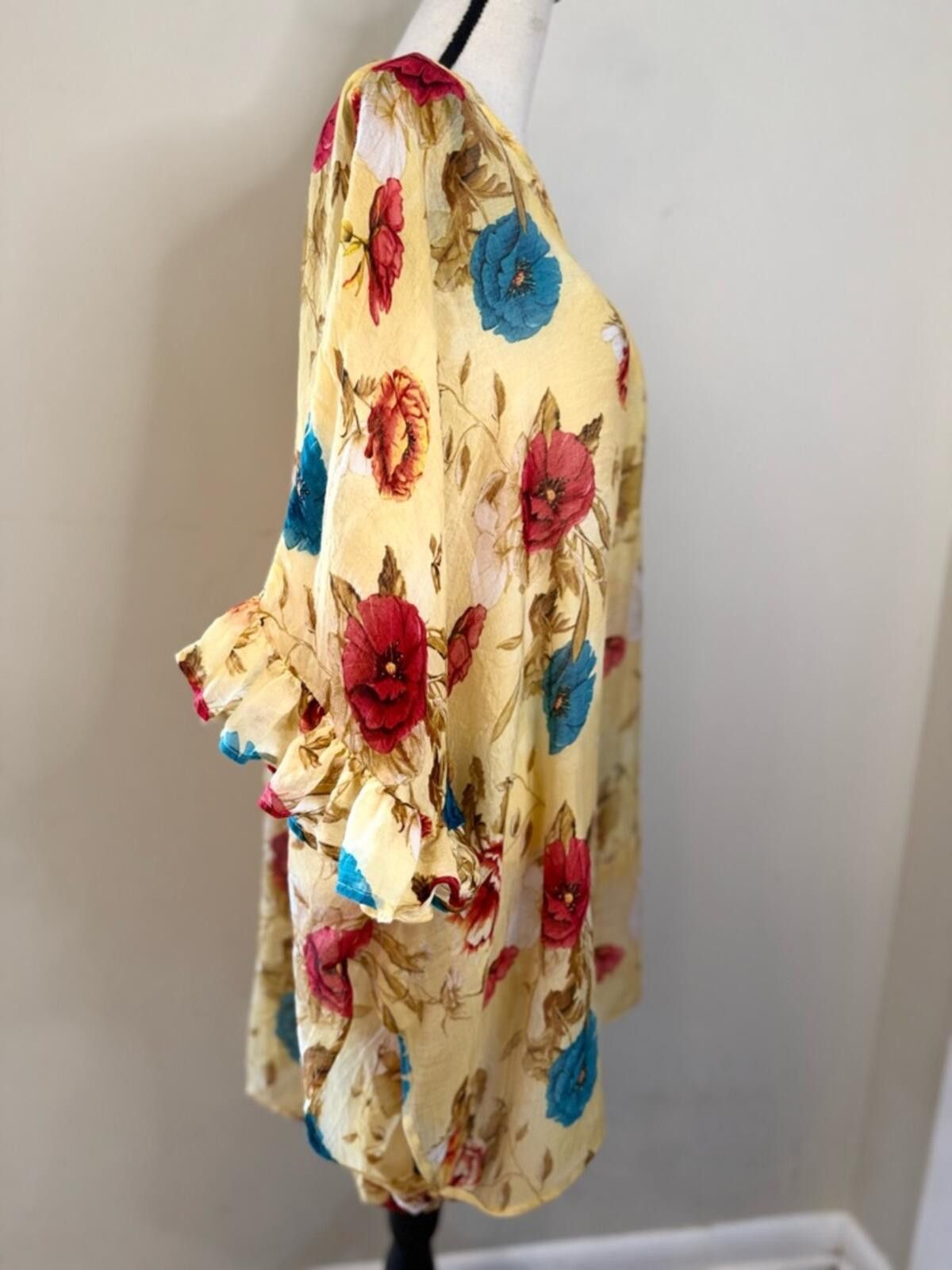 Other Umgee floral semi sheer swimwear beach coverup SZ M/L Size ONE SIZE - 2 Thumbnail