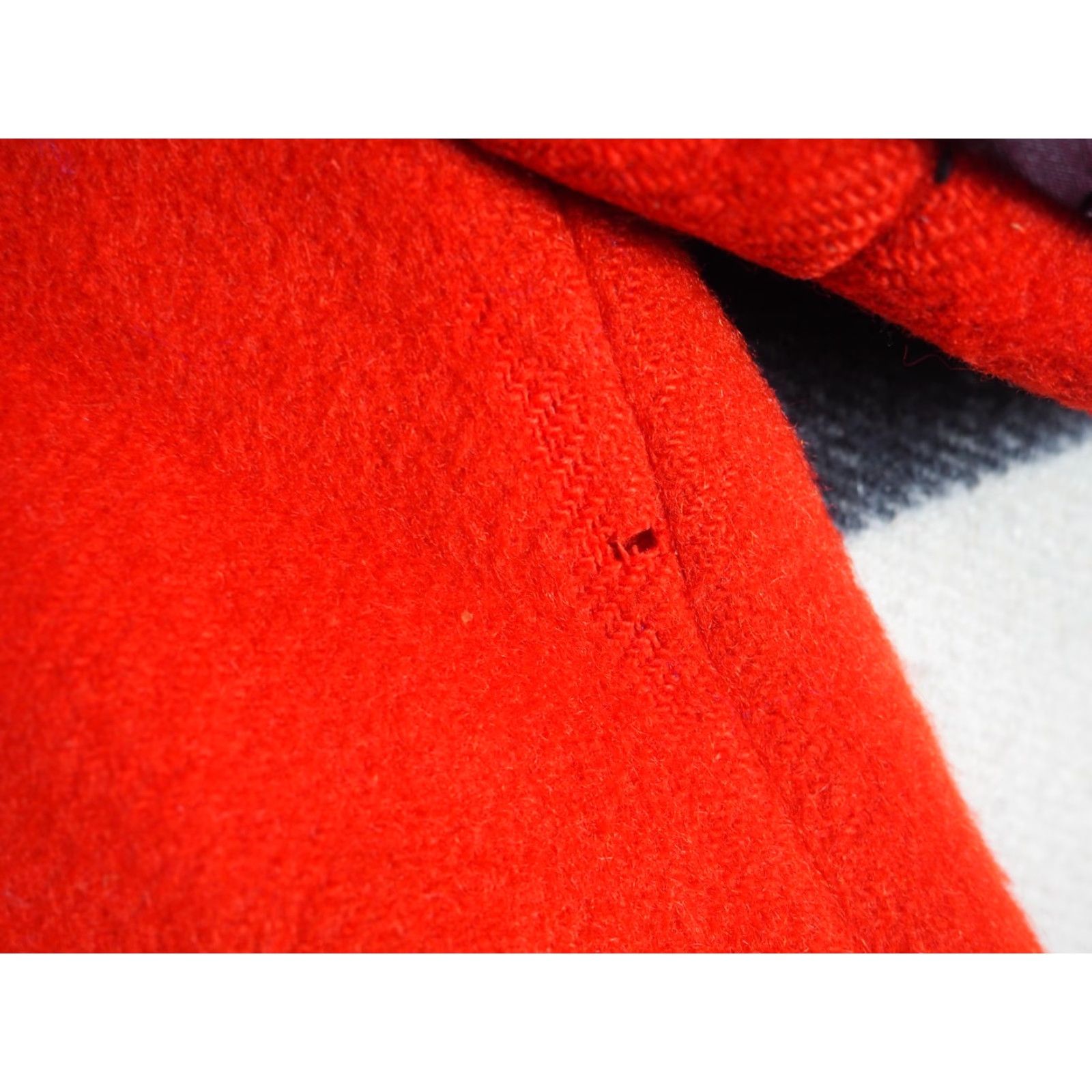 Hudson VTG Hudson's Bay Pea Coat Jacket Womens M Red Wool Button USA 50s 60s Bohemian Vintage Coat Casual Winter Fall Lined Collared Size M / US 6-8 / IT 42-44 - 7 Thumbnail