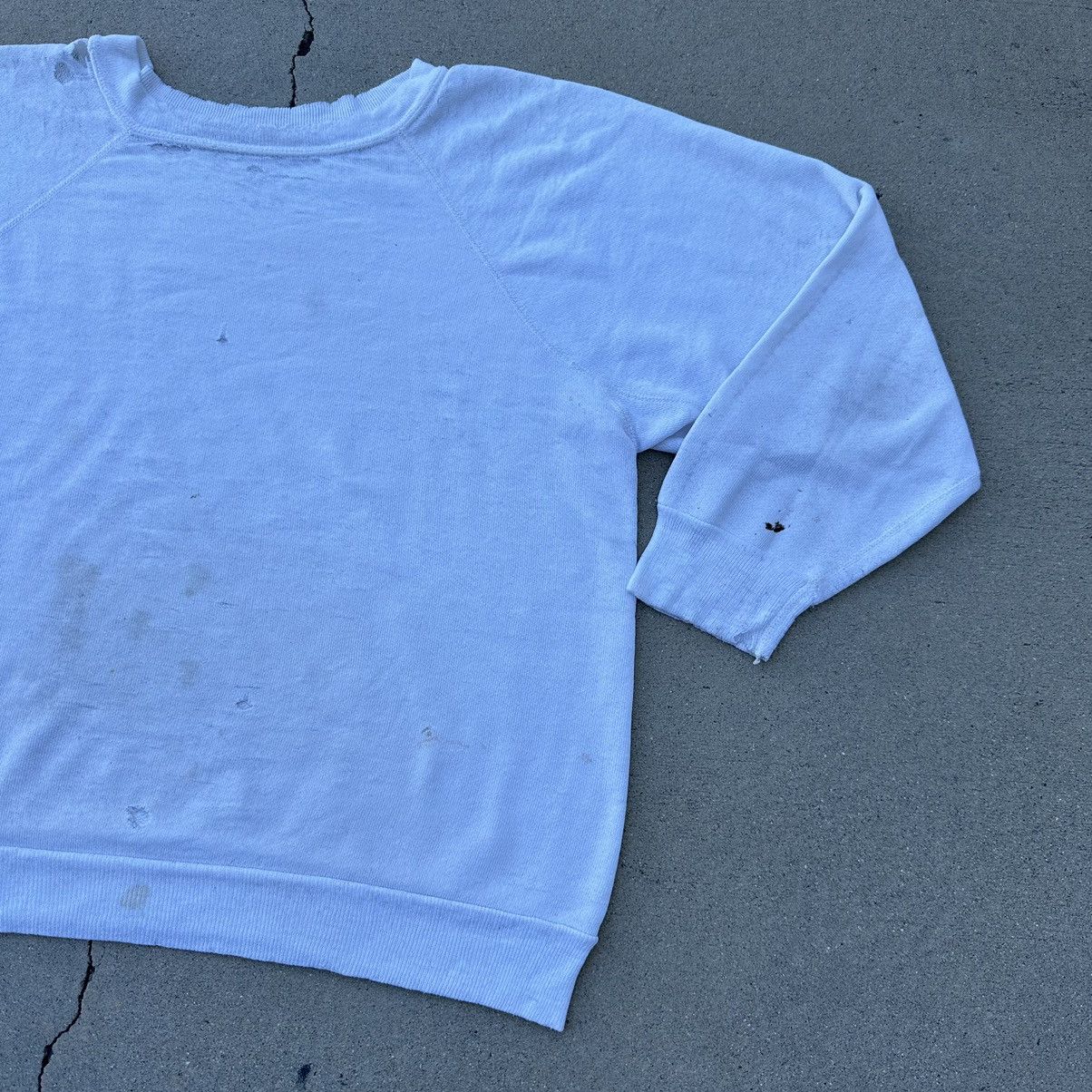 Vintage 70s Thrashed & Thin White Raglan Crewneck Size US M / EU 48-50 / 2 - 5 Thumbnail