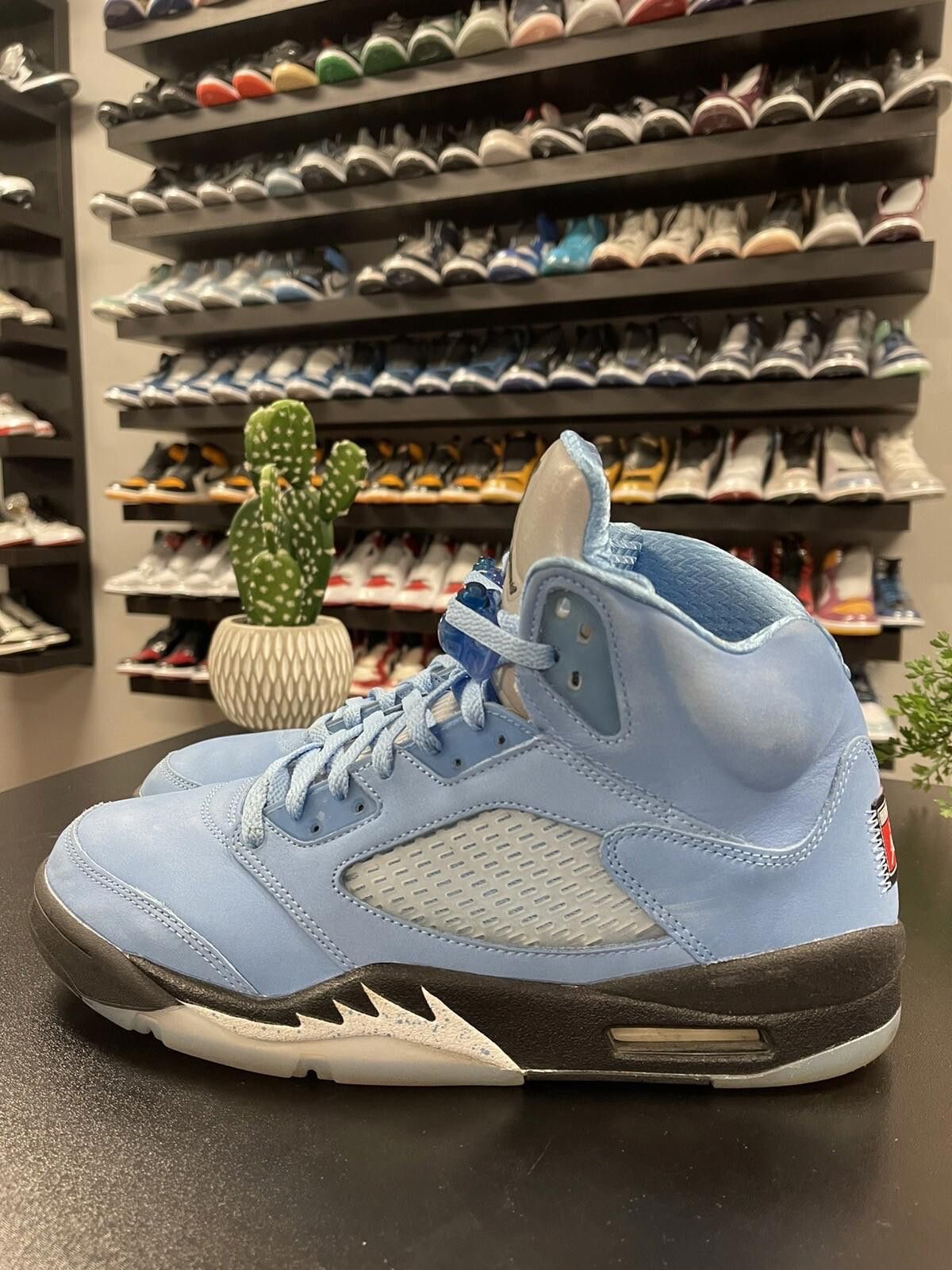 Size 12 Air Jordan Retro SE Mid UNC University Blue