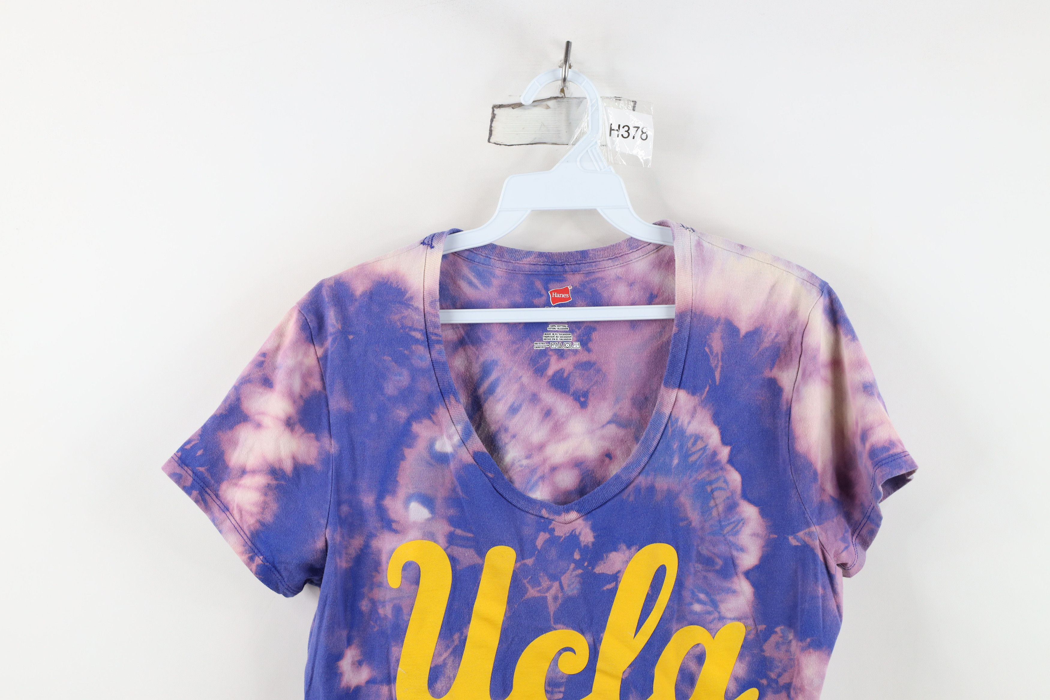 Vintage Vintage Y2K Acid Wash UCLA V-Neck T-Shirt Blue Cotton Size M / US 6-8 / IT 42-44 - 2 Thumbnail