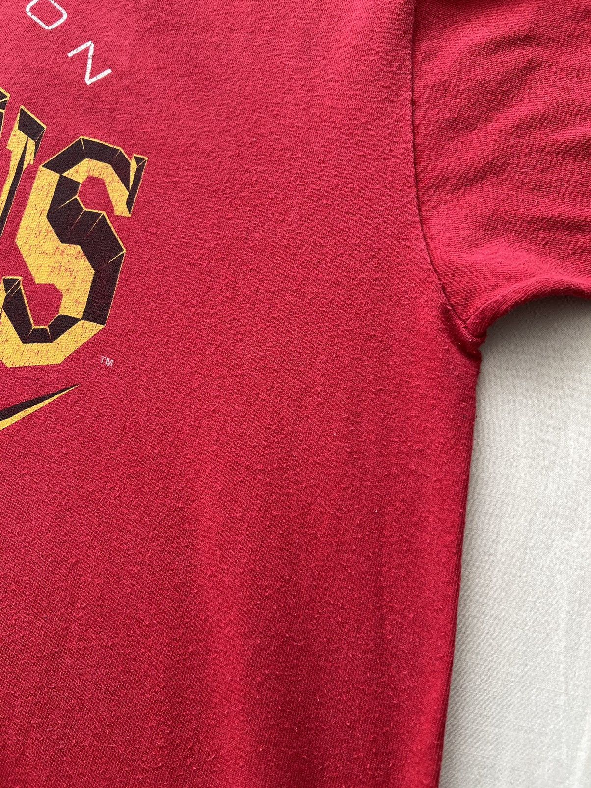 NFL Vintage 1994 Washington Redskins NFL Nutmeg Red T-shirt Size US XL / EU 56 / 4 - 10 Thumbnail