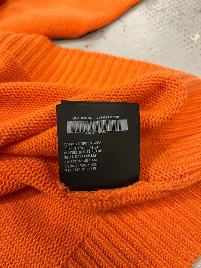 Prada AW2018 Prada Orange Wool Minimalist Sweater Size US L / EU 52-54 / 3 - 13 Thumbnail