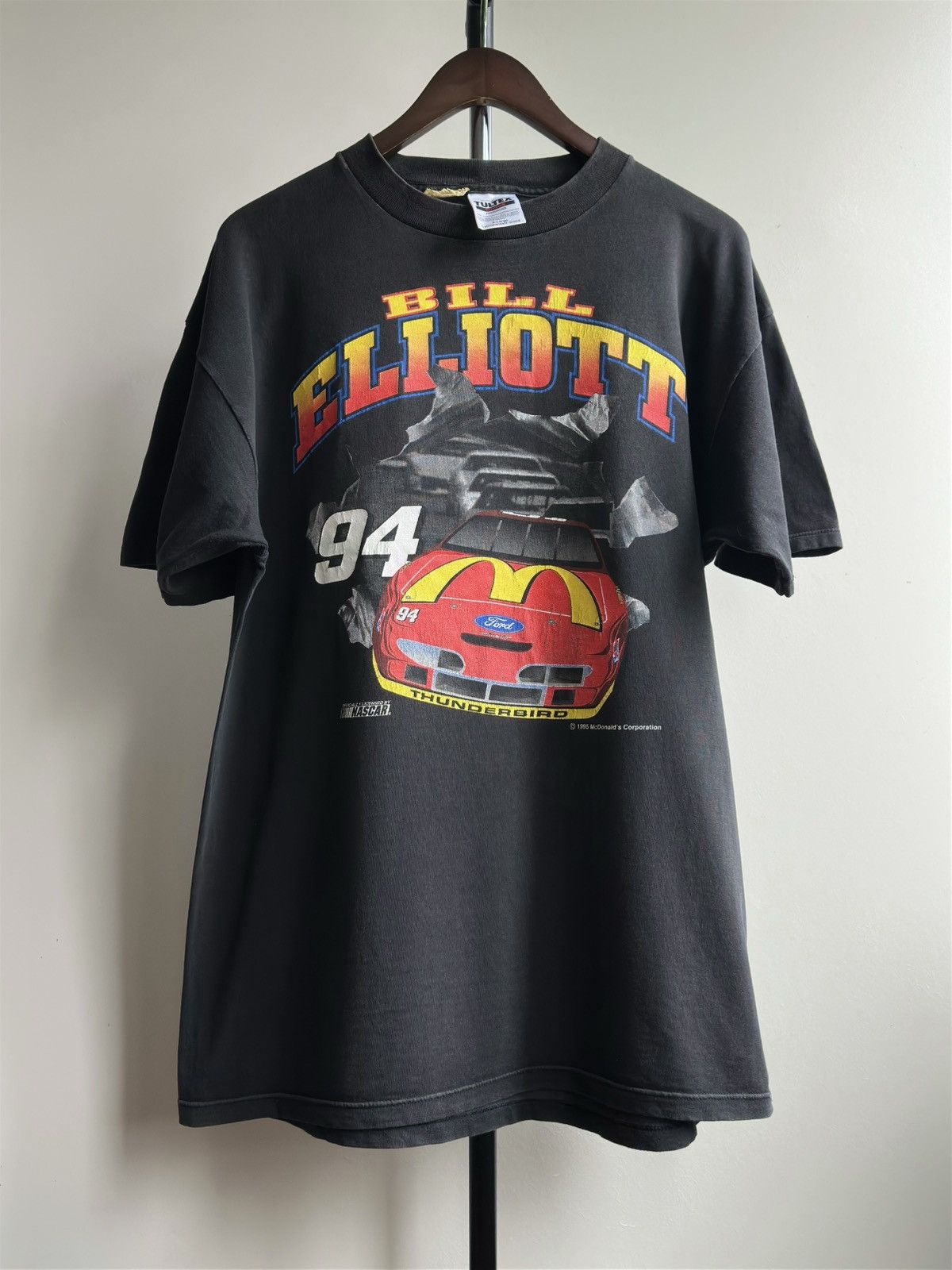 NASCAR Vintage 1995 Bill Elliott McDonald’s Nascar Tee Size US XL / EU 56 / 4 - 1 Thumbnail