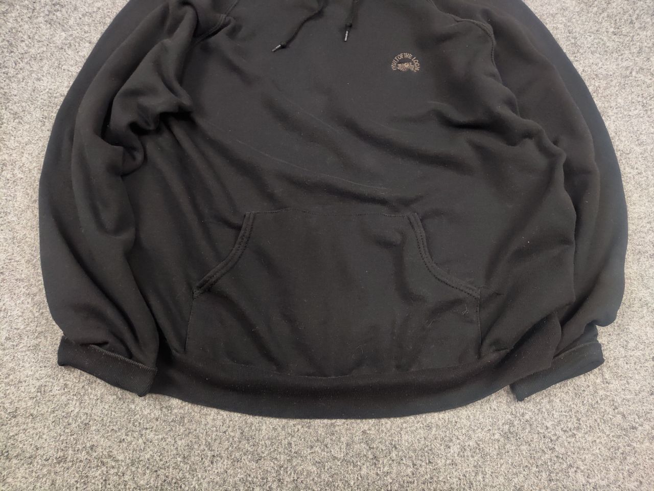 Fruit Of The Loom Vintage 90's fruit of the loom Black Faded Hoodie USA Style Size US XL / EU 56 / 4 - 5 Thumbnail