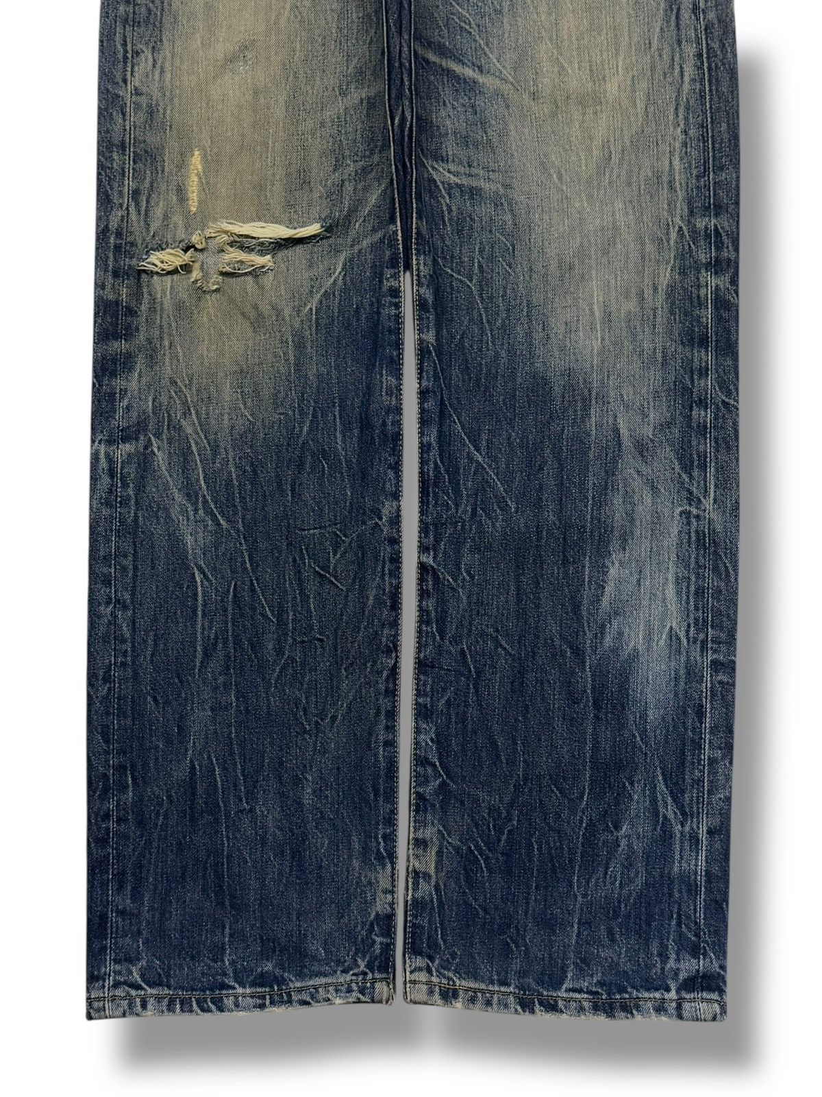 Levi's Vintage 00s Levi’s 501 Japan Exclusive Vintage Faded Denim Size US 32 / EU 48 - 6 Thumbnail