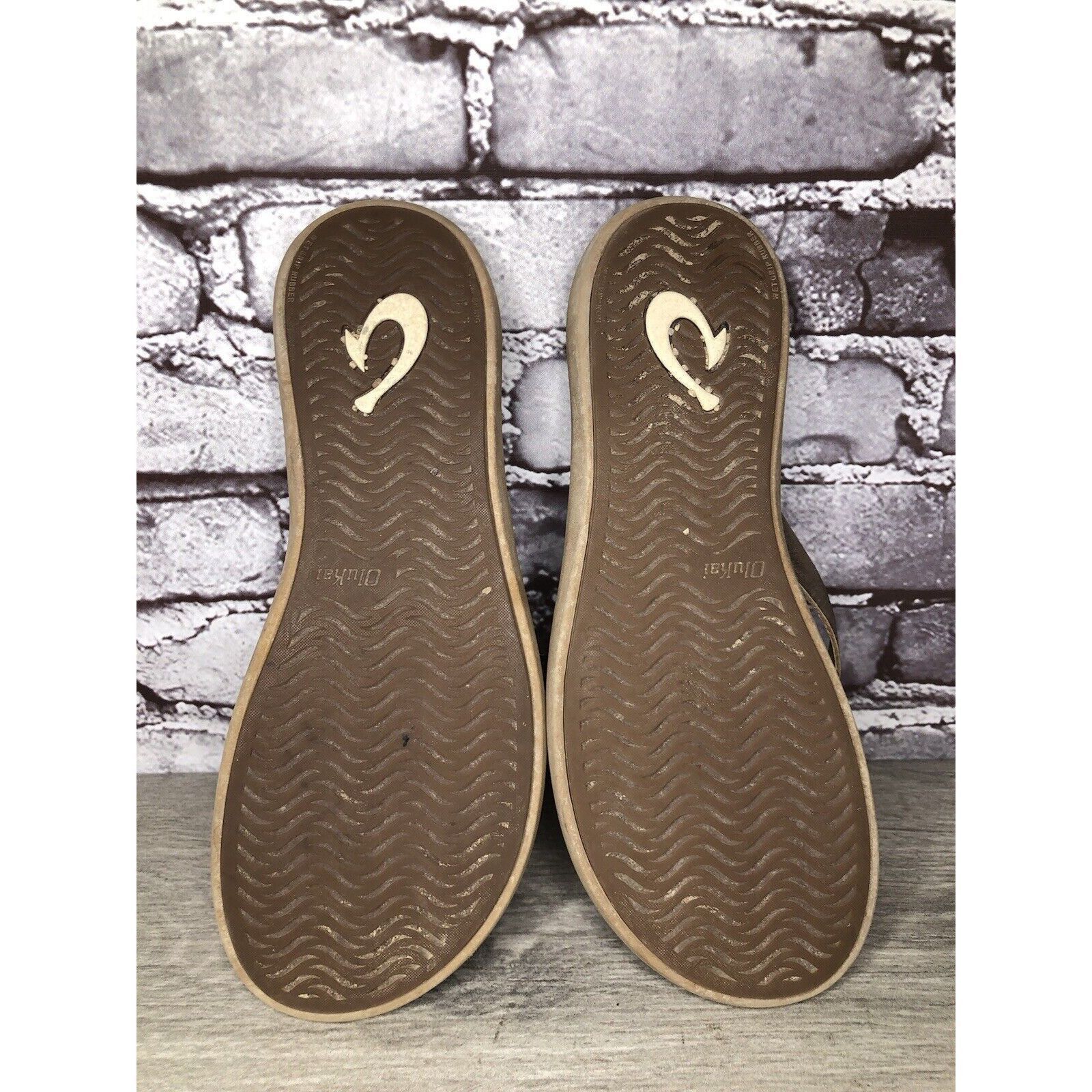 Olukai Olukai Kapehe Luana Gold Leather Beach Flip Flops Sandals Wo Size US 9 / IT 39 - 6 Thumbnail