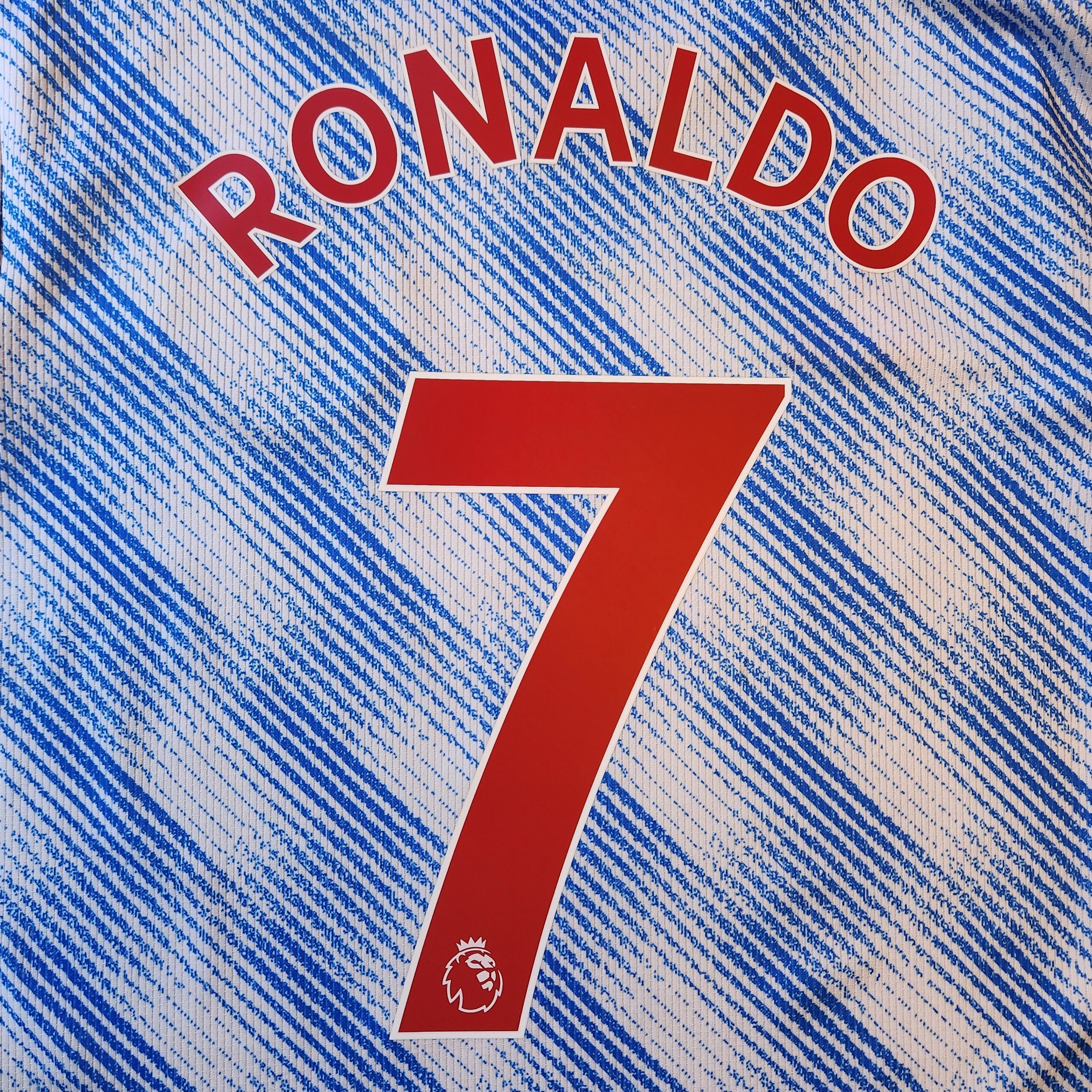 Adidas Manchester United RONALDO 2021-2022 21/22 Worker Bee Away Size US M / EU 48-50 / 2 - 4 Thumbnail