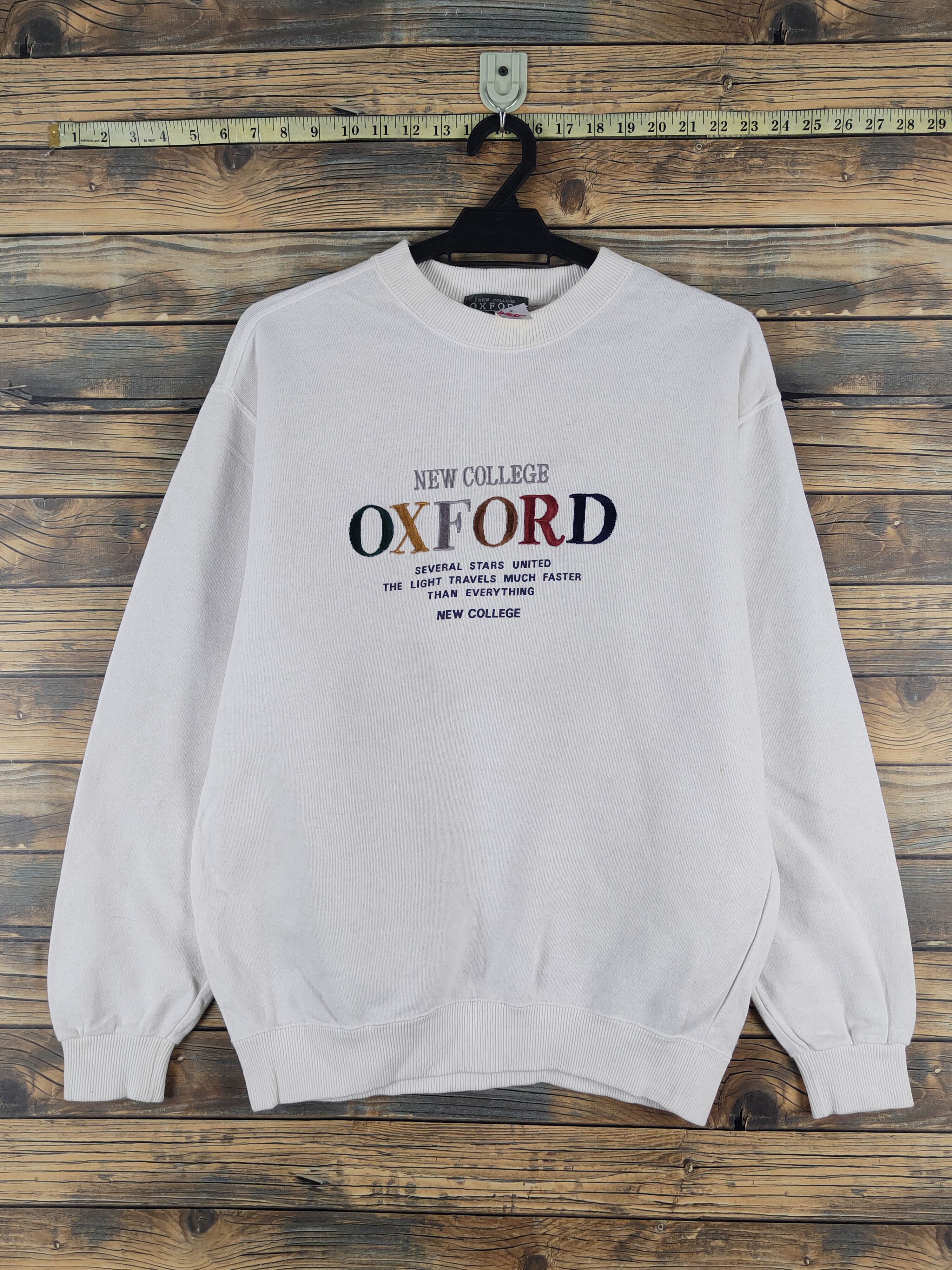 Vintage New College Oxford vintage White Sweatshirts #W1455 Size US M / EU 48-50 / 2 - 1 Thumbnail