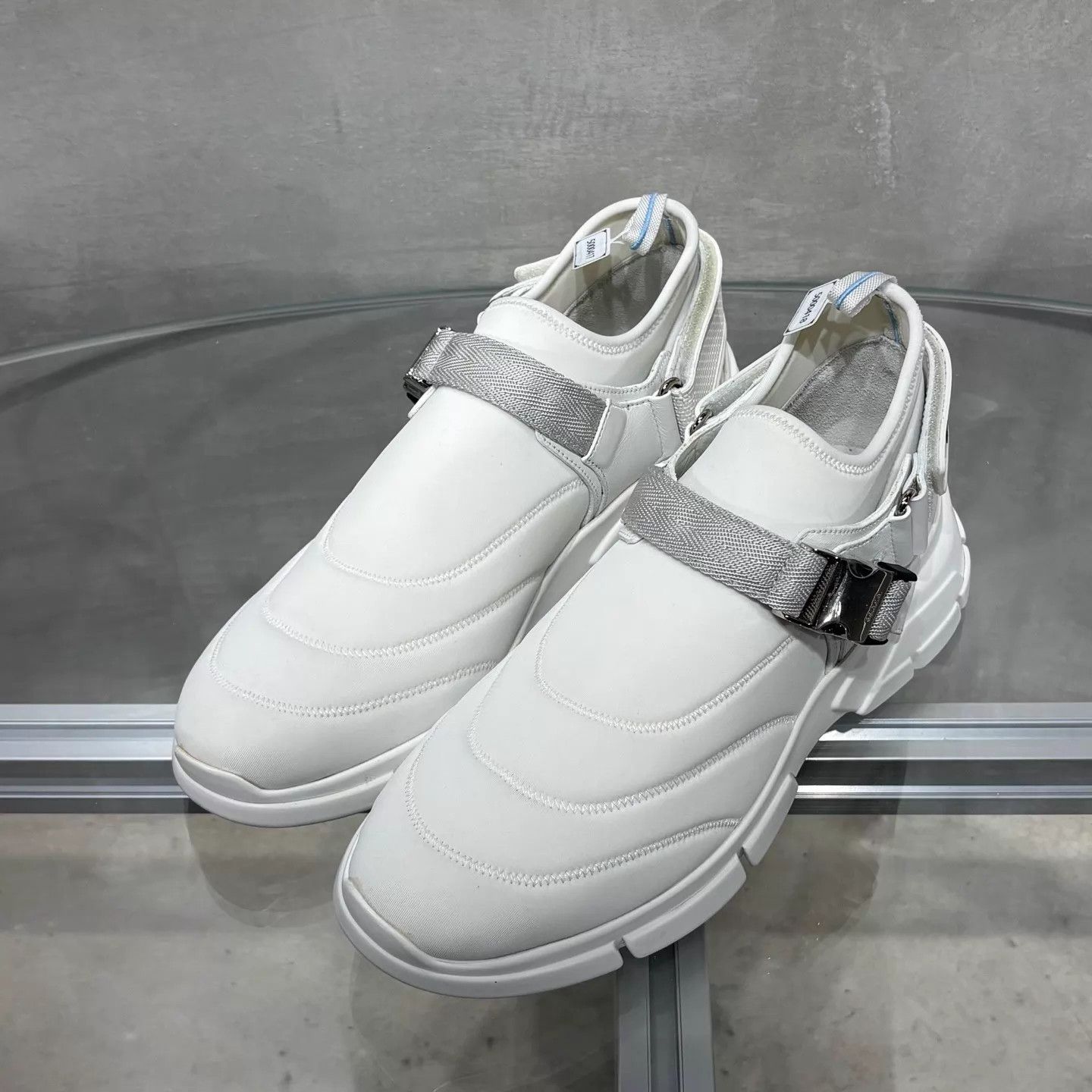 Prada Prada White Canvas Sneaker New W/O Box UK6.5/40.5 Size US 7.5 / EU 40-41 - 2 Thumbnail