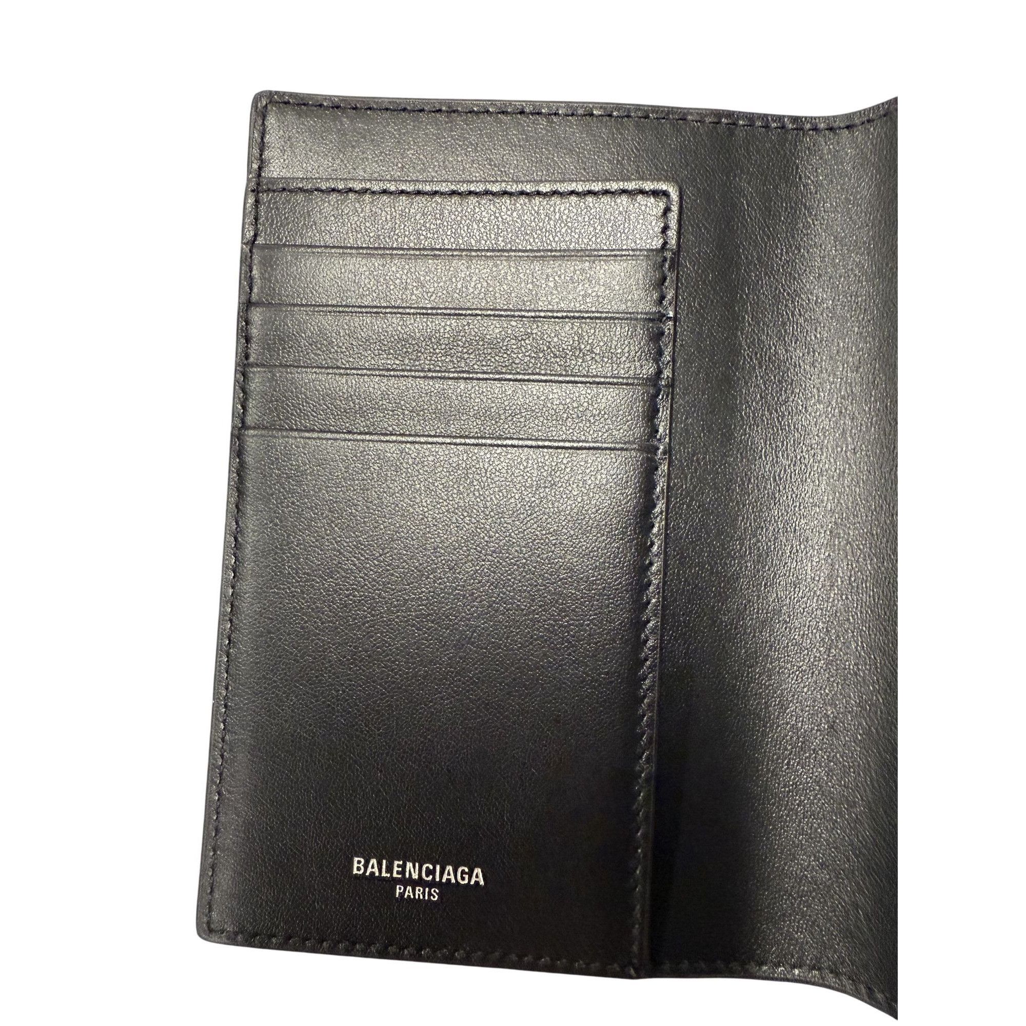 Balenciaga Balenciaga Black Leather Passport Holder W/ Gold Embossed Lo Size ONE SIZE - 4 Thumbnail
