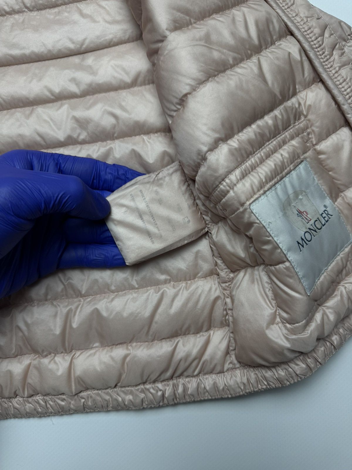 Moncler Authentic Moncler Kids Down Jacket – Beige – Size 6Y (115cm) Size XXS / US 00 / IT 34 - 6 Thumbnail