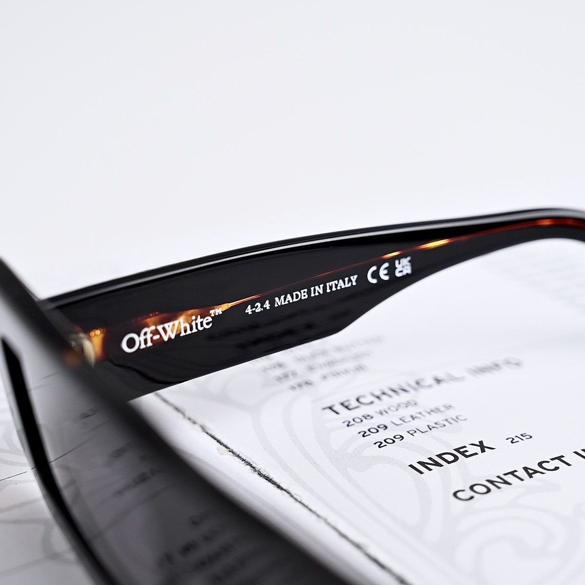 Off-White OFF WHITE LAUREL SUNGLASSES Size ONE SIZE - 5 Thumbnail