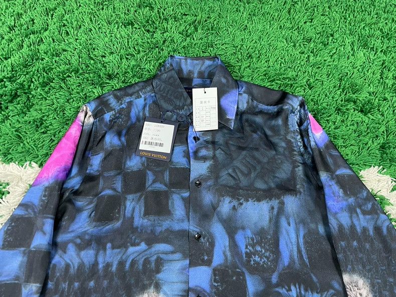 Louis Vuitton Louis Vuitton Render Checkerboard Silk Shirt Size US S / EU 44-46 / 1 - 3 Thumbnail