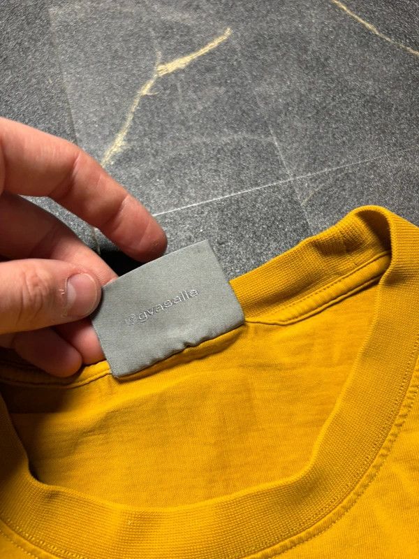 VTMNTS VTMNTS Vetemans Barcode Mustard Tee Shirt Gvasalia Size US L / EU 52-54 / 3 - 5 Thumbnail